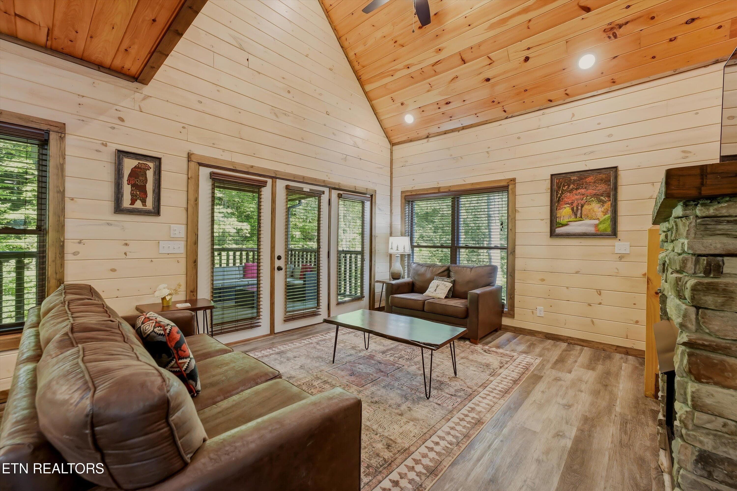 07-FINAL-5 - 2108 Roscoe Court, Sevierville, TN 37876