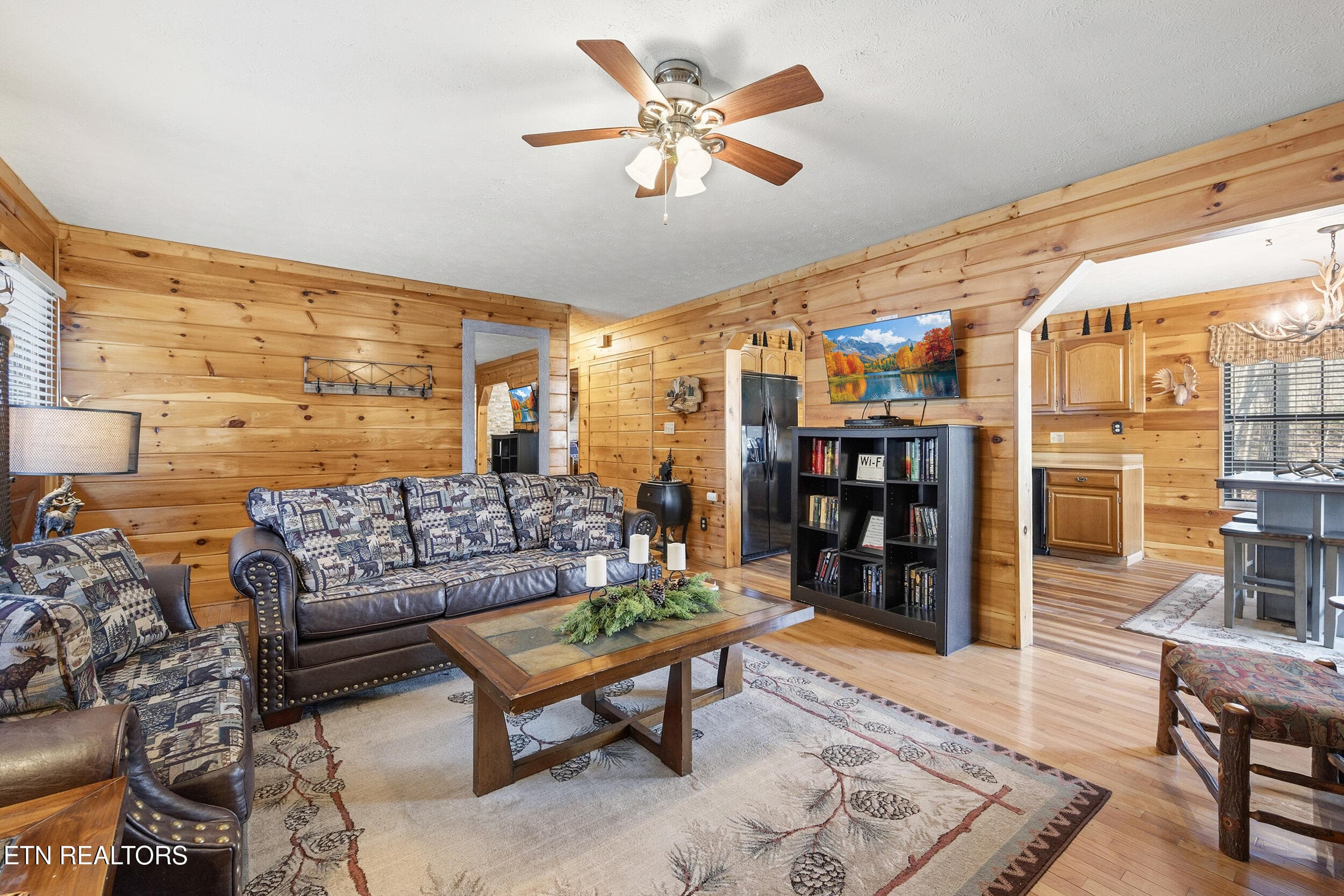 Living room - 1944 Anderson Way, Sevierville, TN 37876
