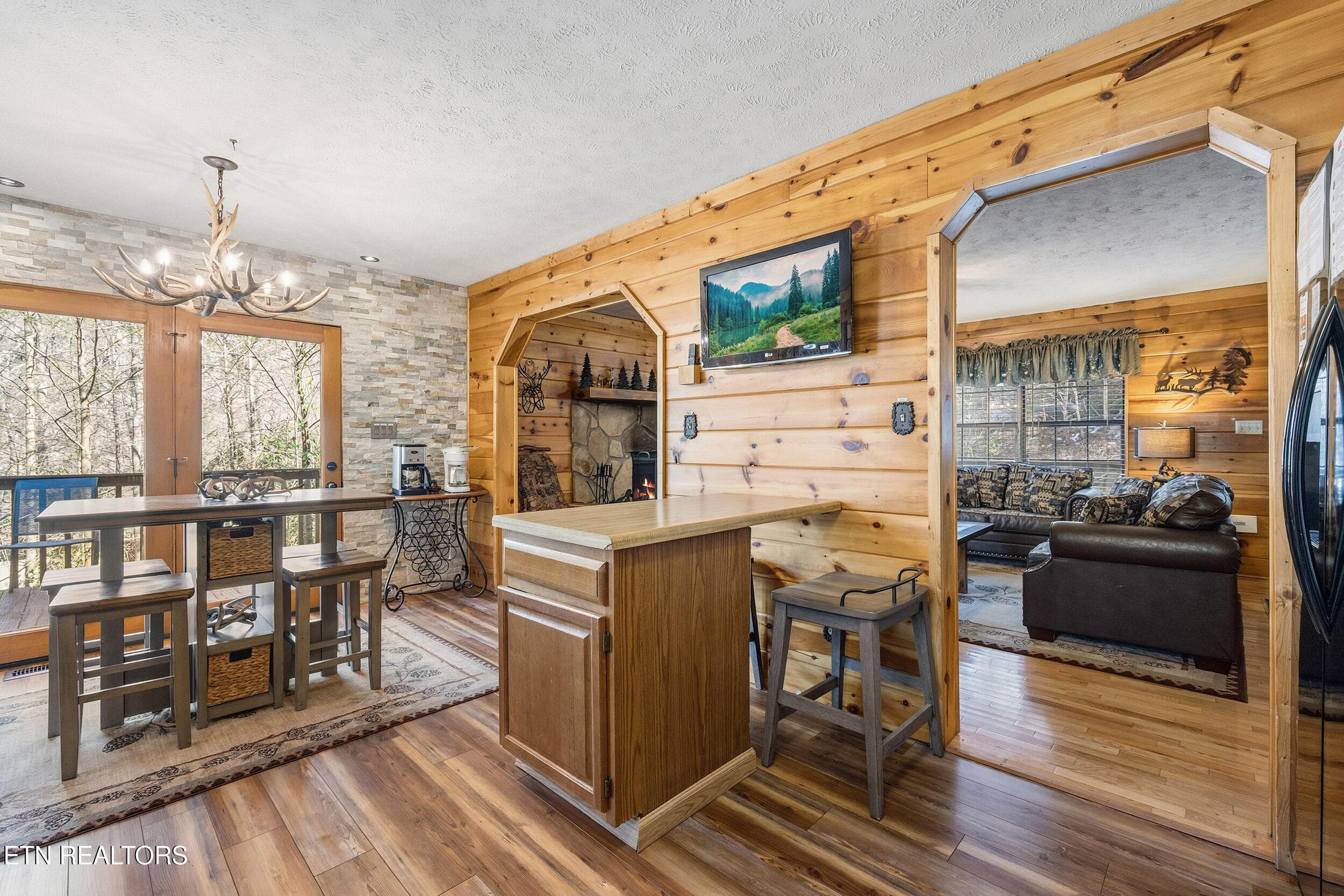 Kitchen - 1944 Anderson Way, Sevierville, TN 37876