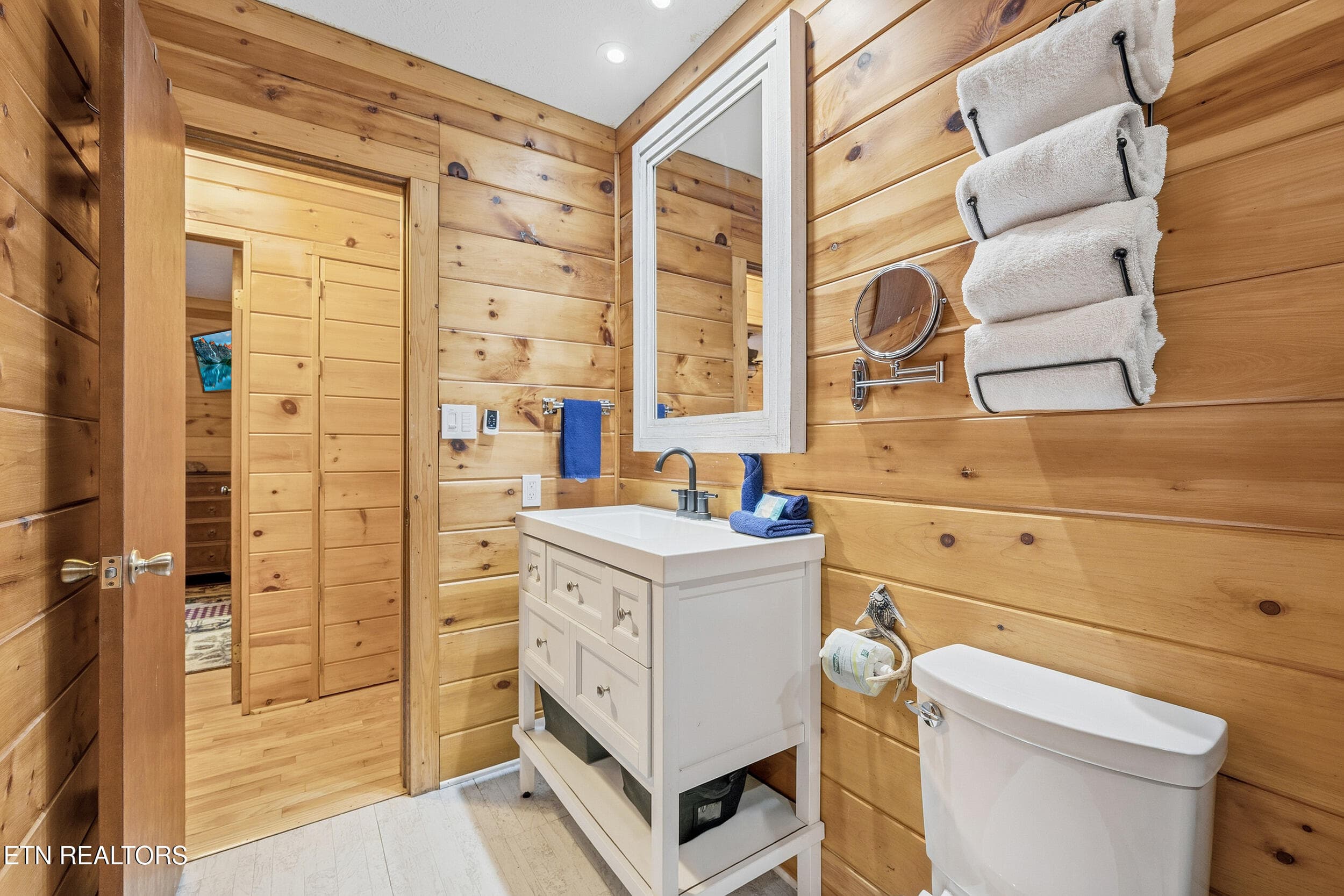 Bathroom - 1944 Anderson Way, Sevierville, TN 37876