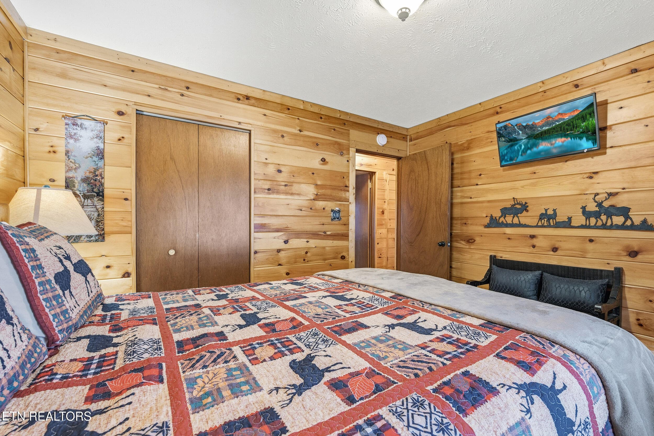 Bonus room - 1944 Anderson Way, Sevierville, TN 37876