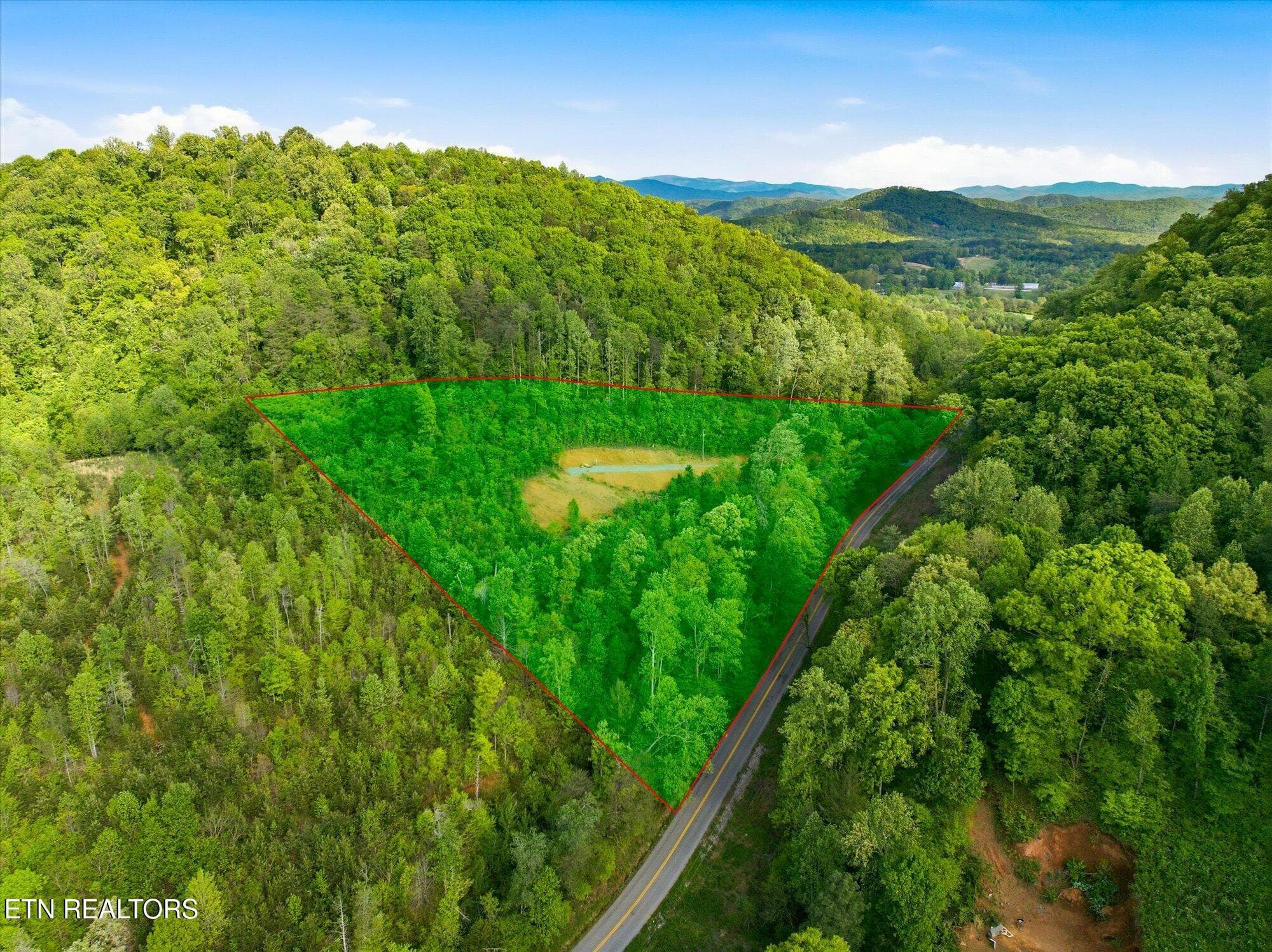03-1776-Fairview-Rd-Tellico-Plains-TN-3 - 1776 Fairview Rd, Tellico Plains, TN 37385