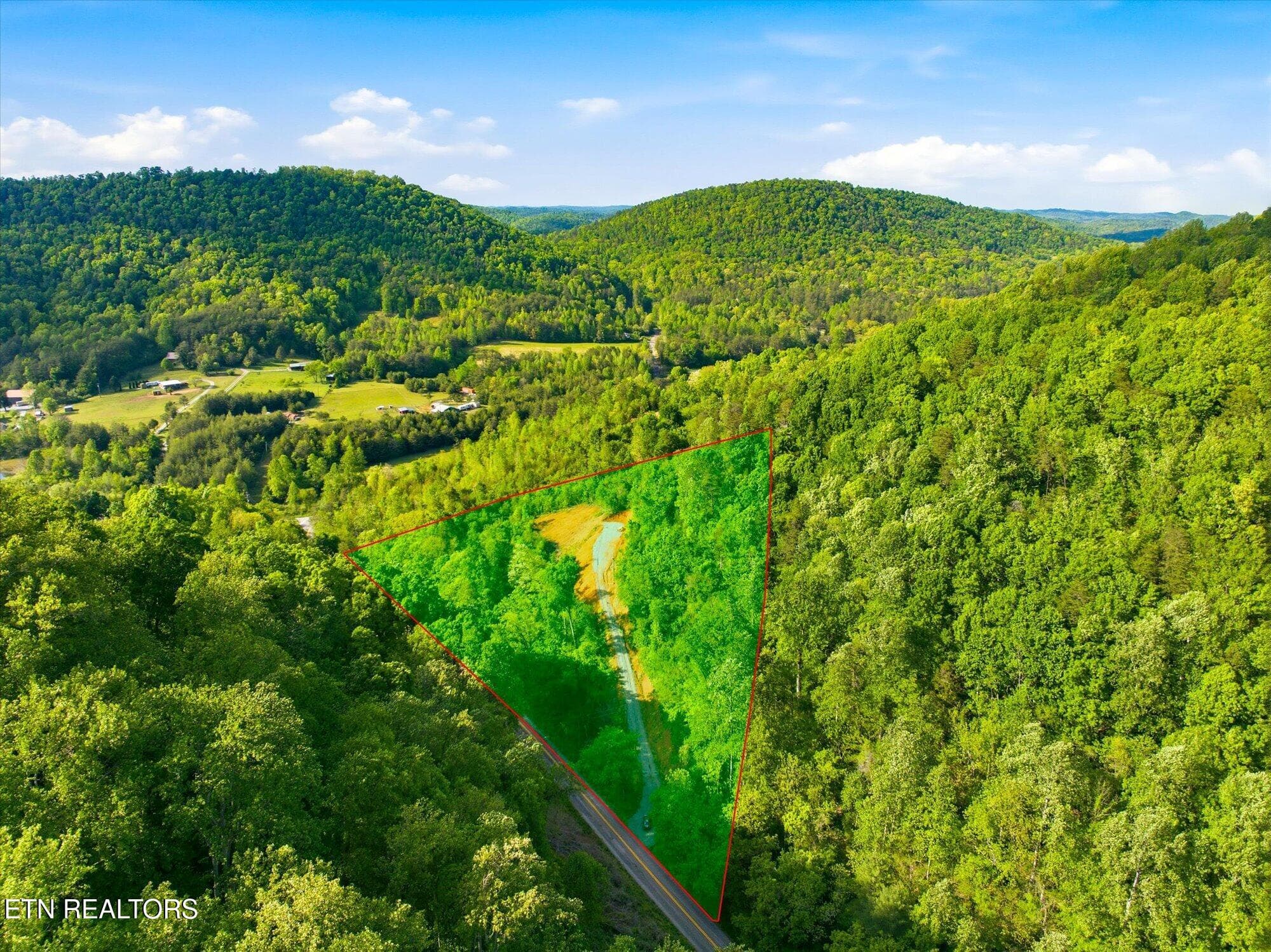 05-1776-Fairview-Rd-Tellico-Plains-TN-5 - 1776 Fairview Rd, Tellico Plains, TN 37385