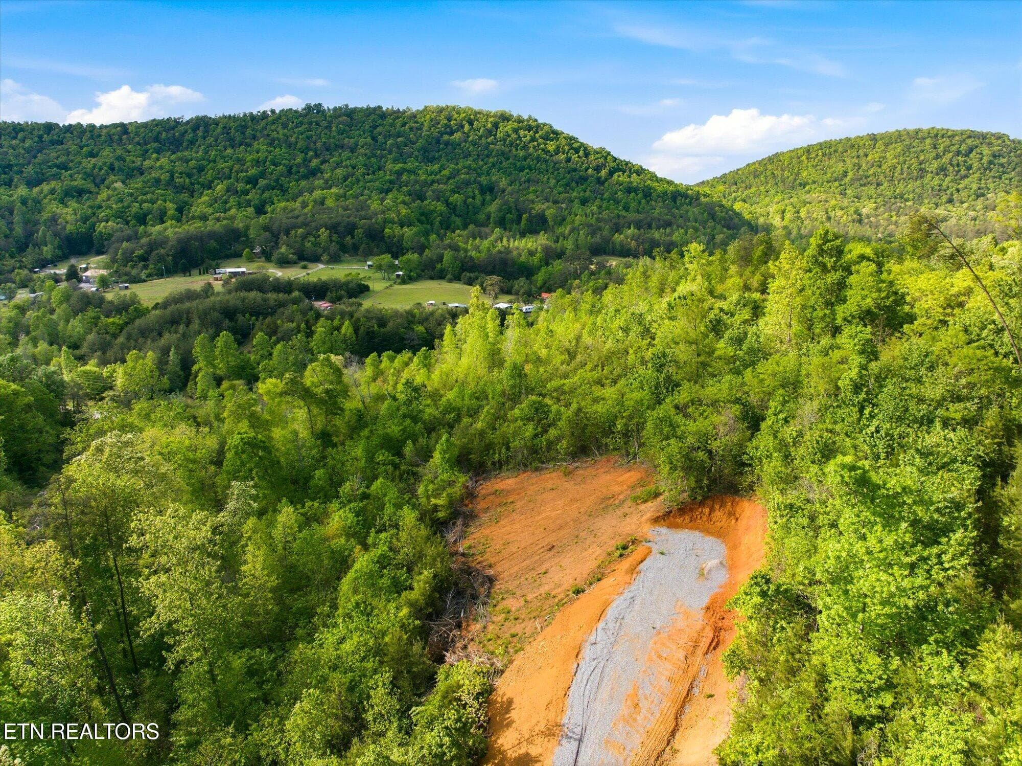 18-1776-Fairview-Rd-Tellico-Plains-TN-18 - 1776 Fairview Rd, Tellico Plains, TN 37385