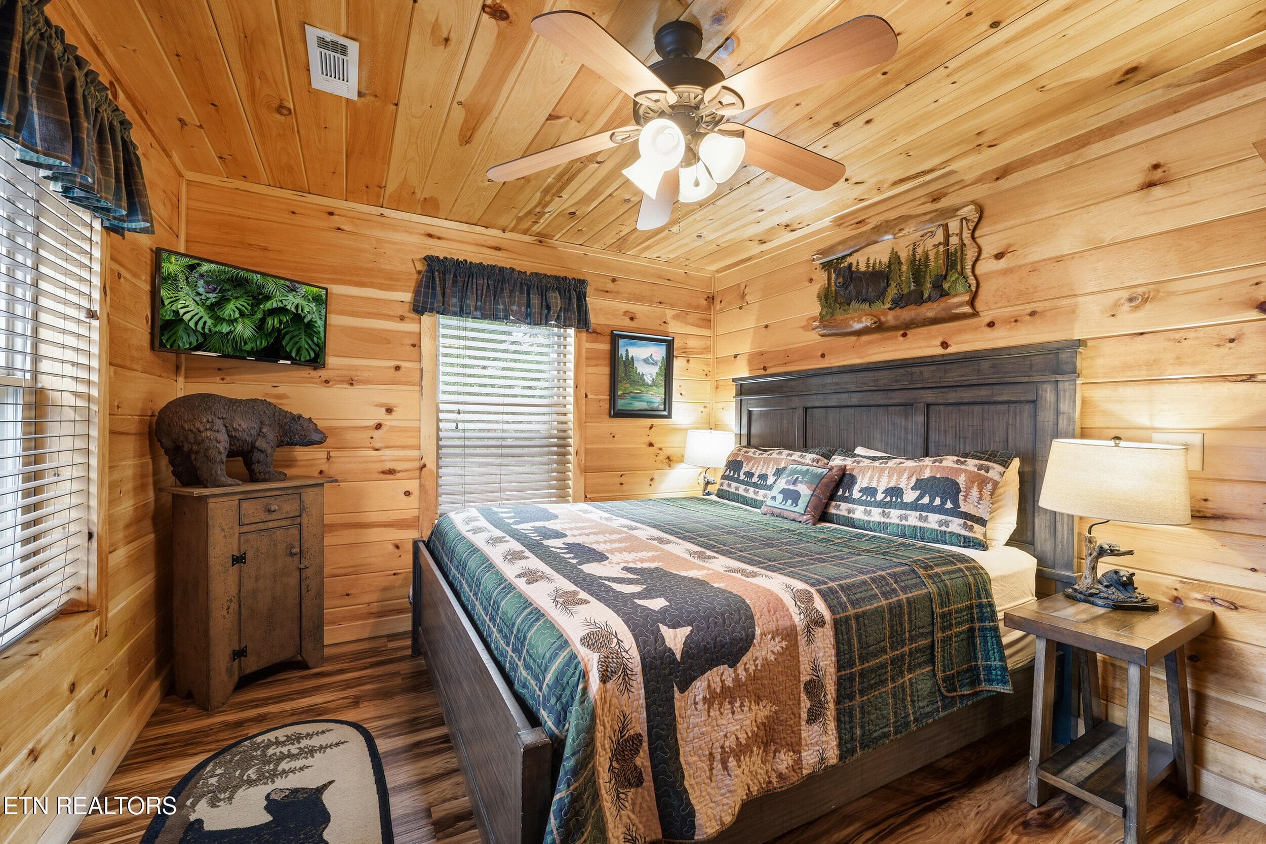 Bedroom 1 - 2756 Murray Ridge Rd, Sevierville, TN 37876
