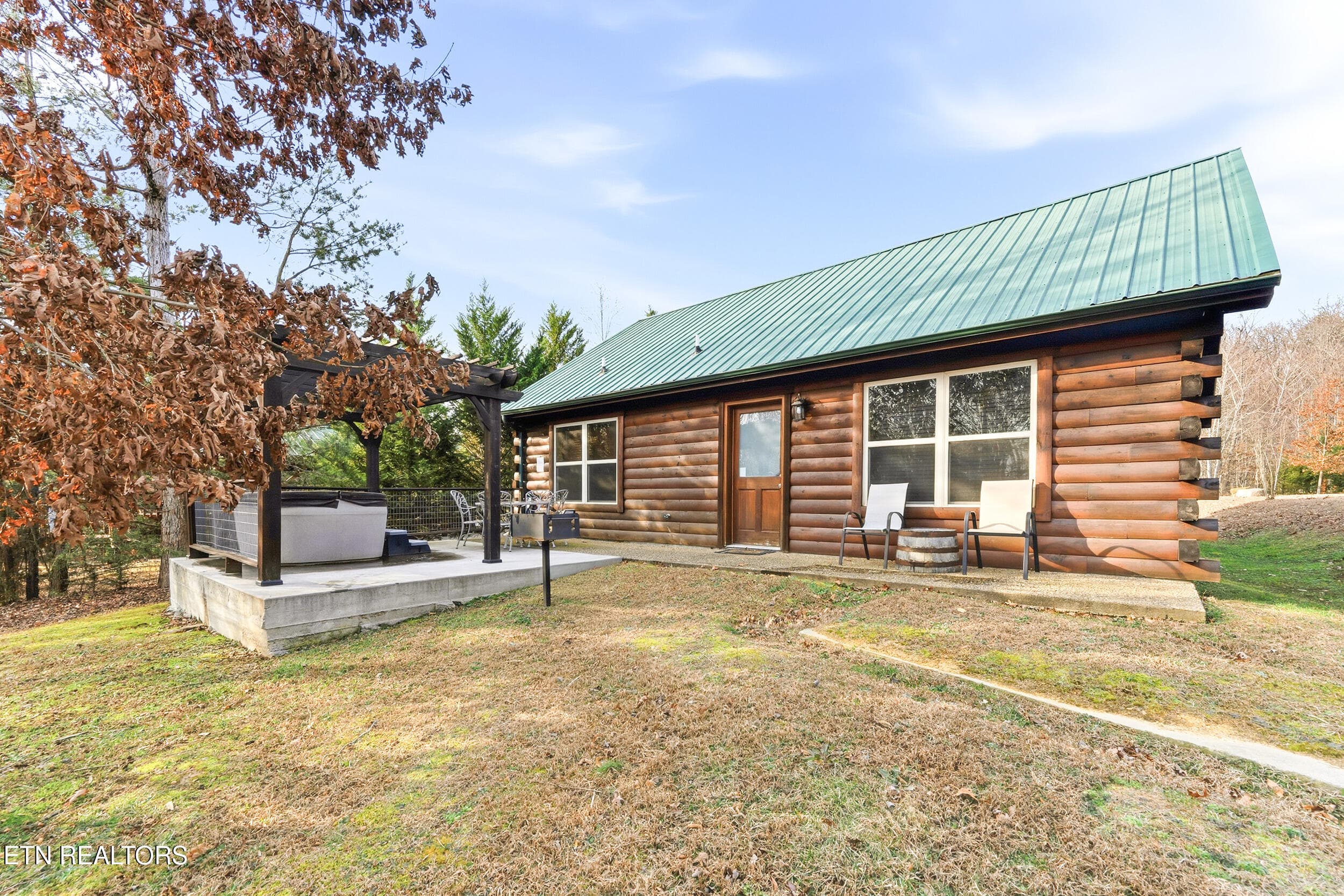 Back of Cabin - 2756 Murray Ridge Rd, Sevierville, TN 37876