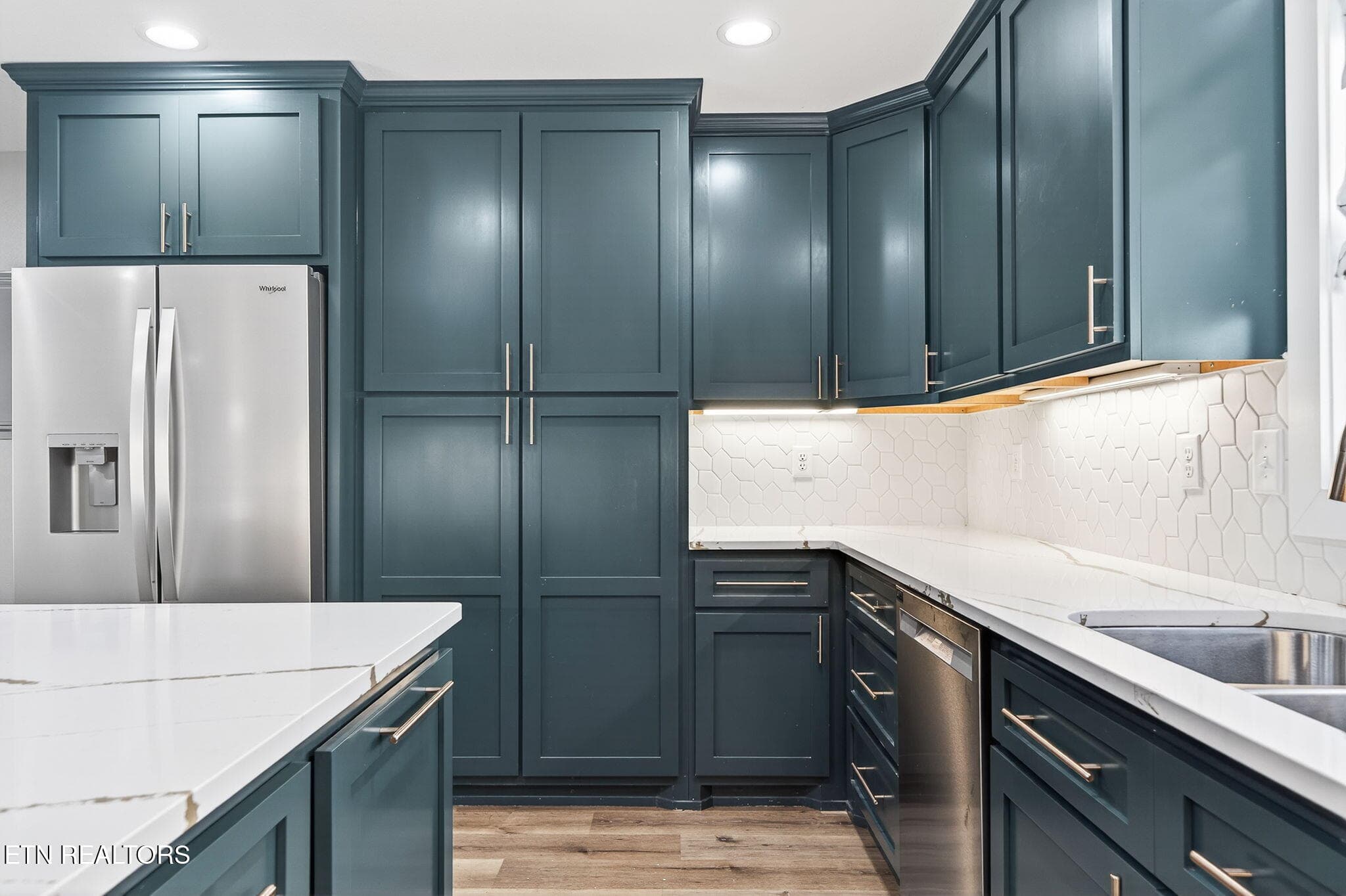 Kitchen - 2490 Chestnut Hill Rd, Crossville, TN 38571