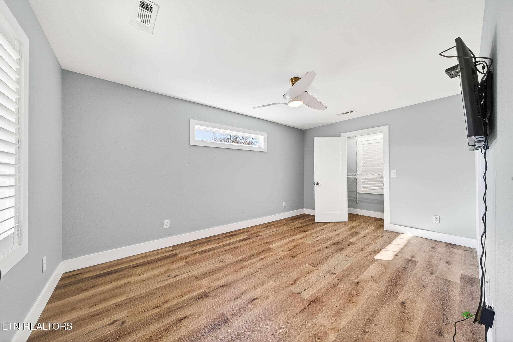 Master Bedroom - 2490 Chestnut Hill Rd, Crossville, TN 38571
