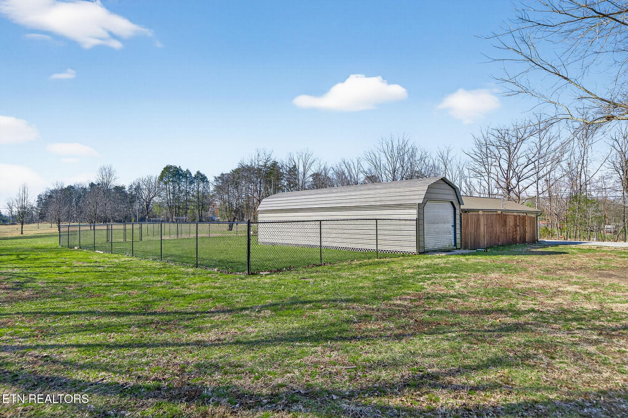 Fenced Yard - 2490 Chestnut Hill Rd, Crossville, TN 38571