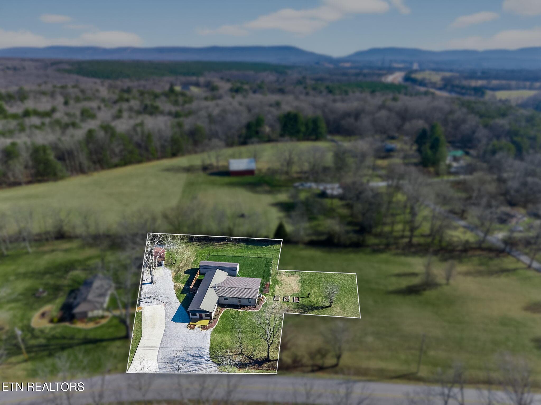 Aerial - 2490 Chestnut Hill Rd, Crossville, TN 38571