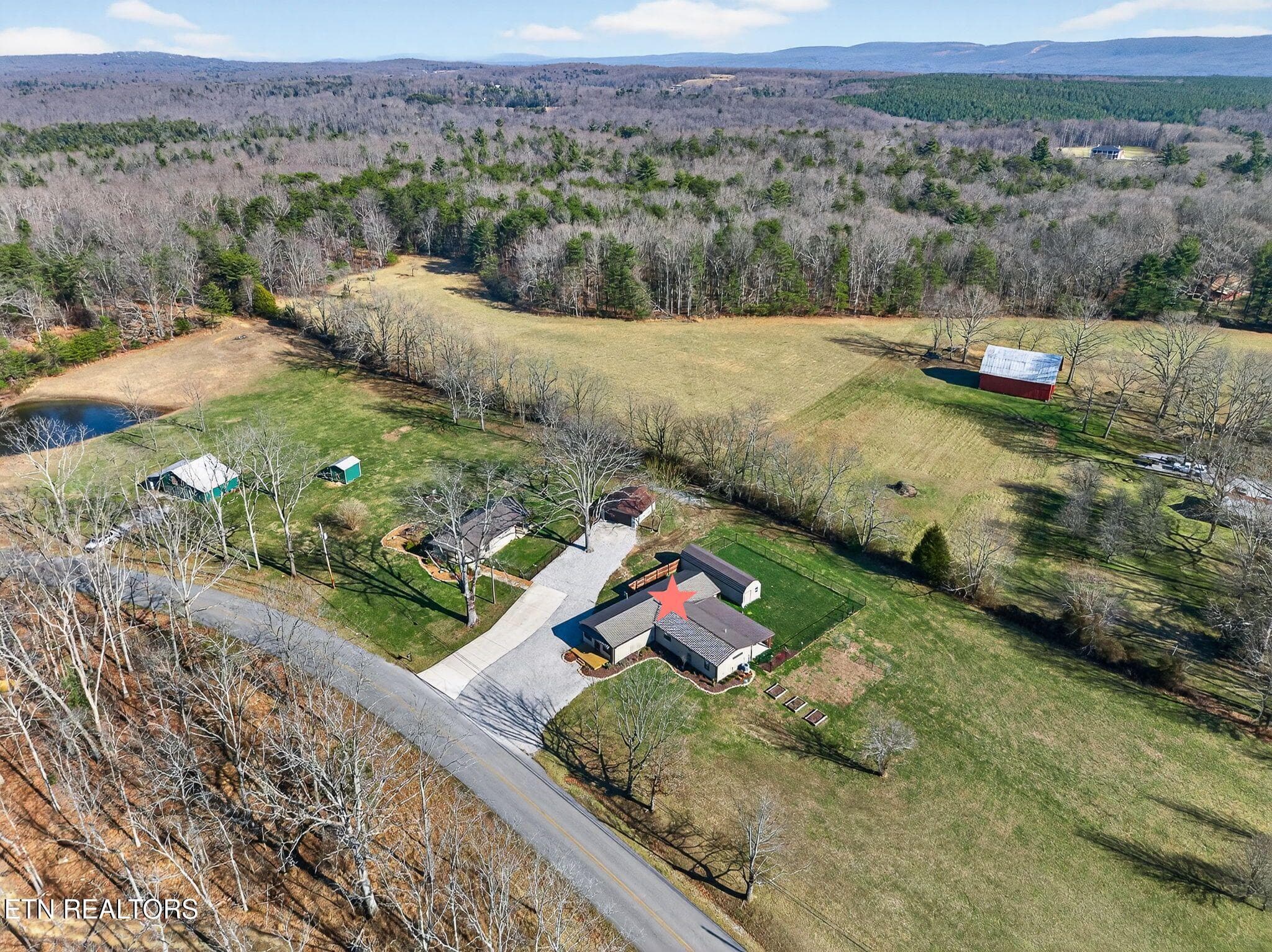 Aerial - 2490 Chestnut Hill Rd, Crossville, TN 38571
