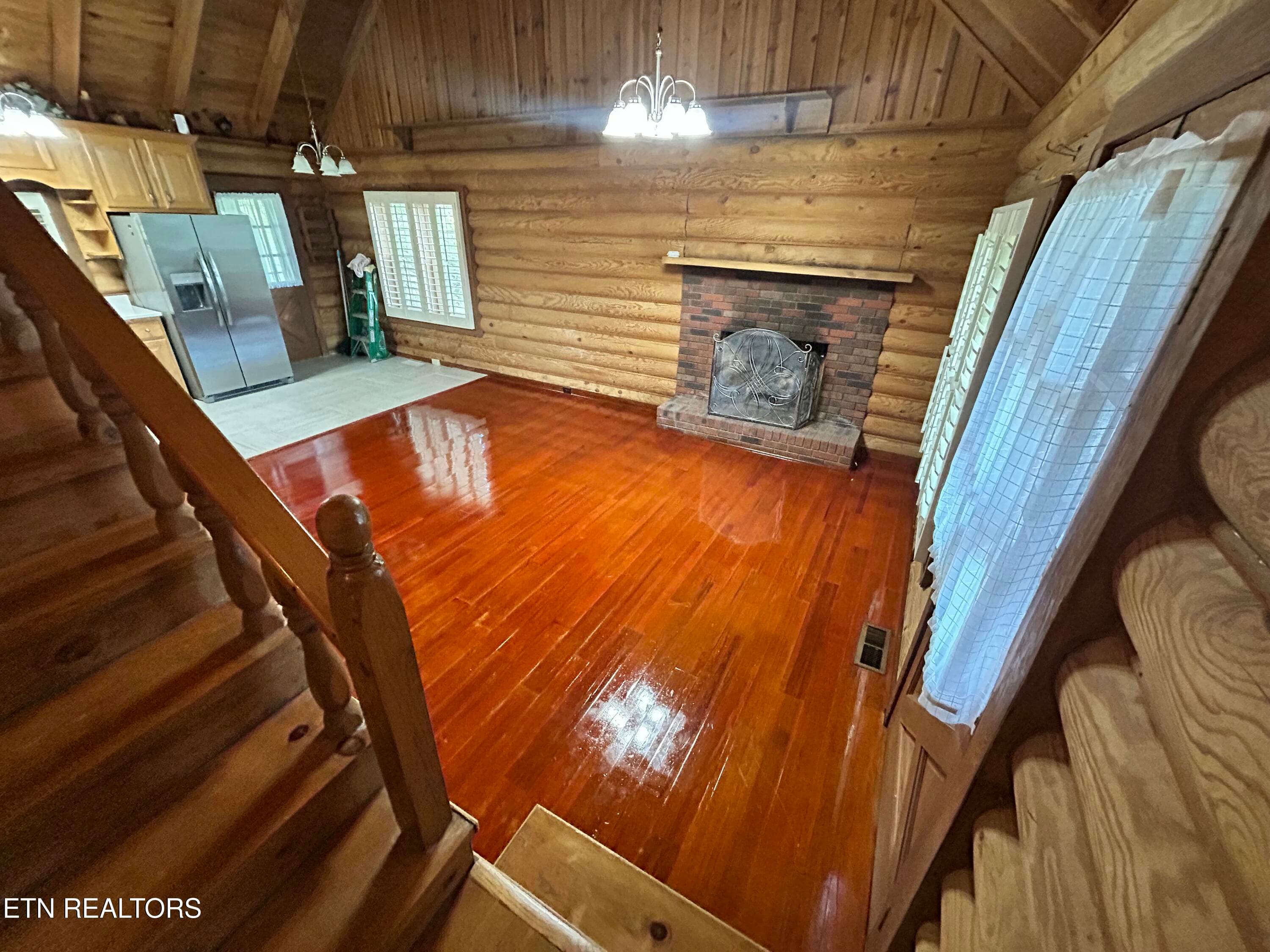 Fireplace - 466 Greene Lane, LaFollette, TN 37766