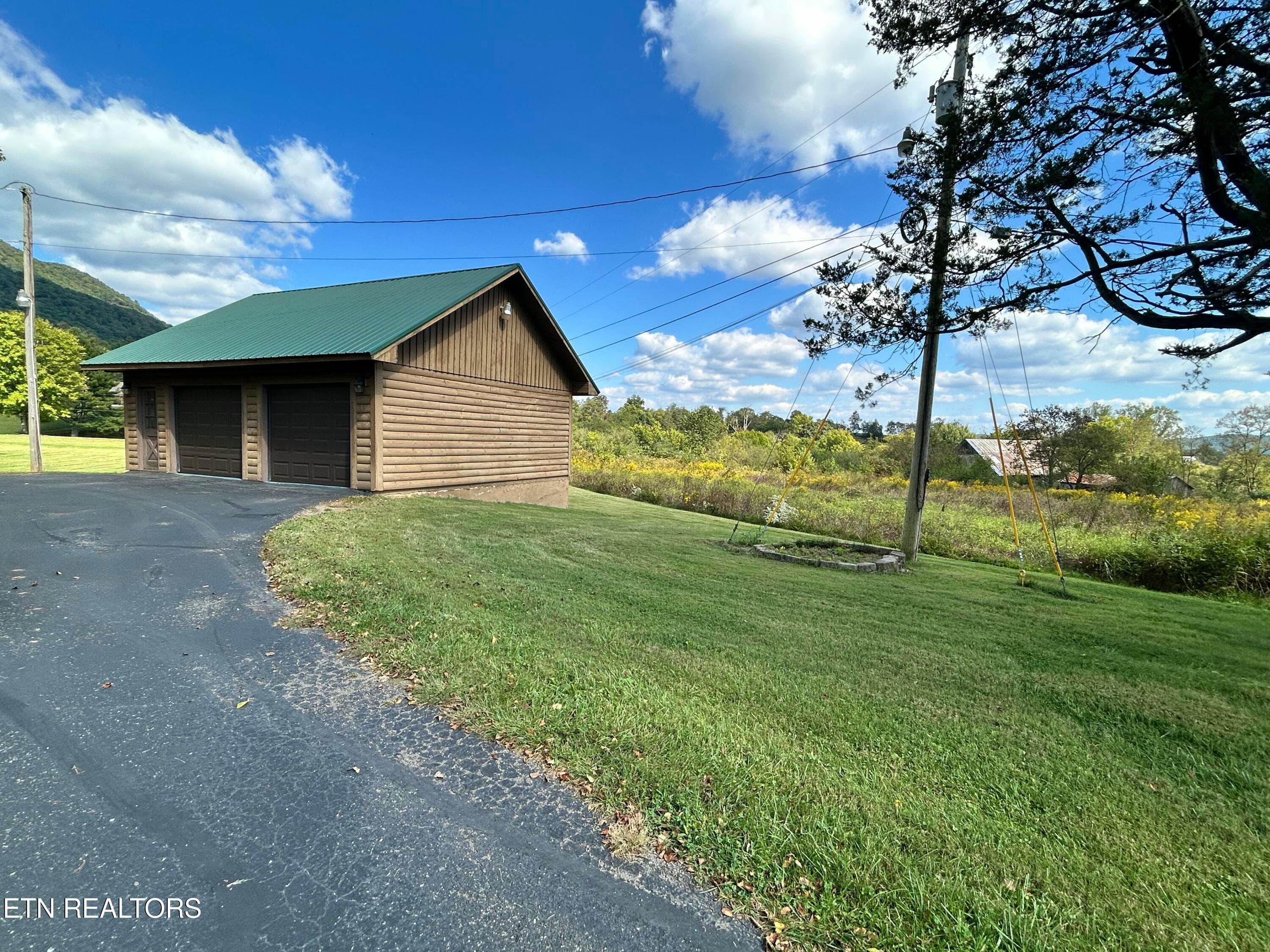 IMG_9421 - 466 Greene Lane, LaFollette, TN 37766