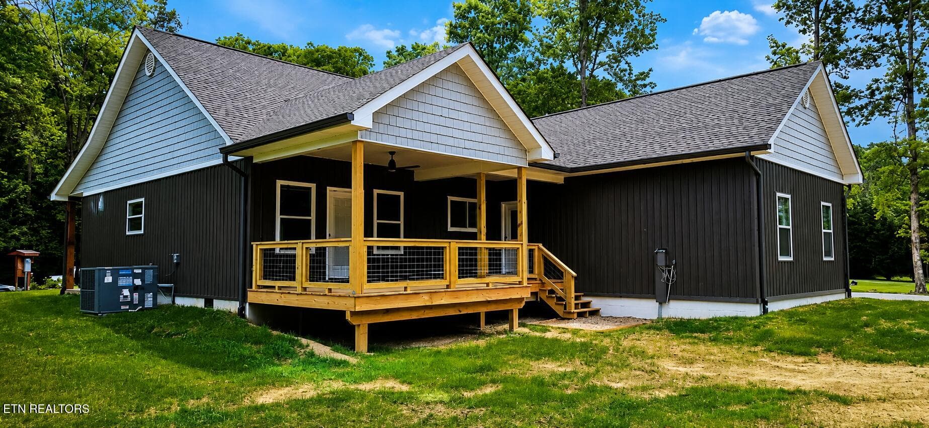 8 - 186 Short Leaf Lane, Oneida, TN 37841