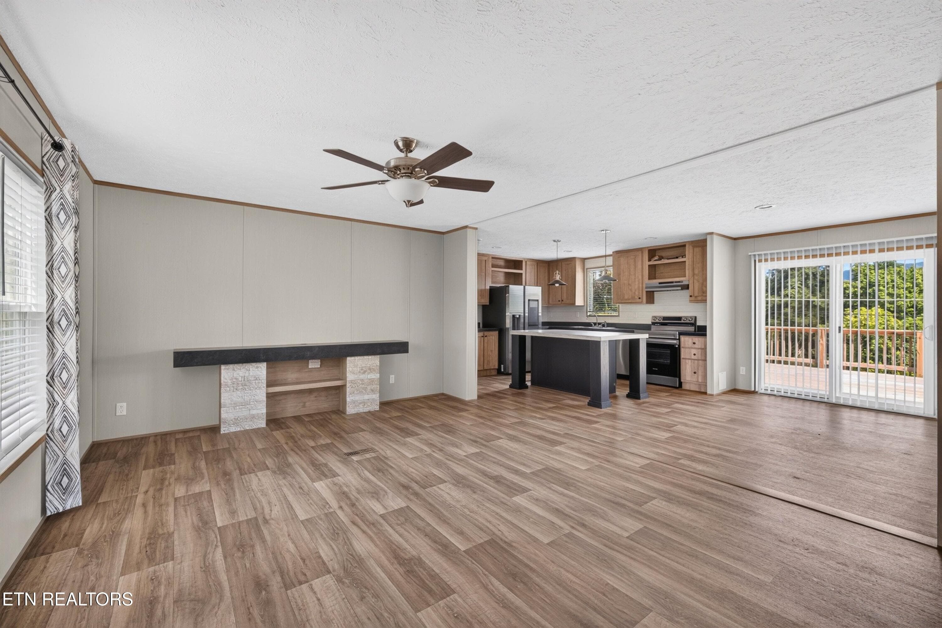 006-135GambleLane-LaFollette-TN-37766-SM - 135 Gamble Lane, LaFollette, TN 37766