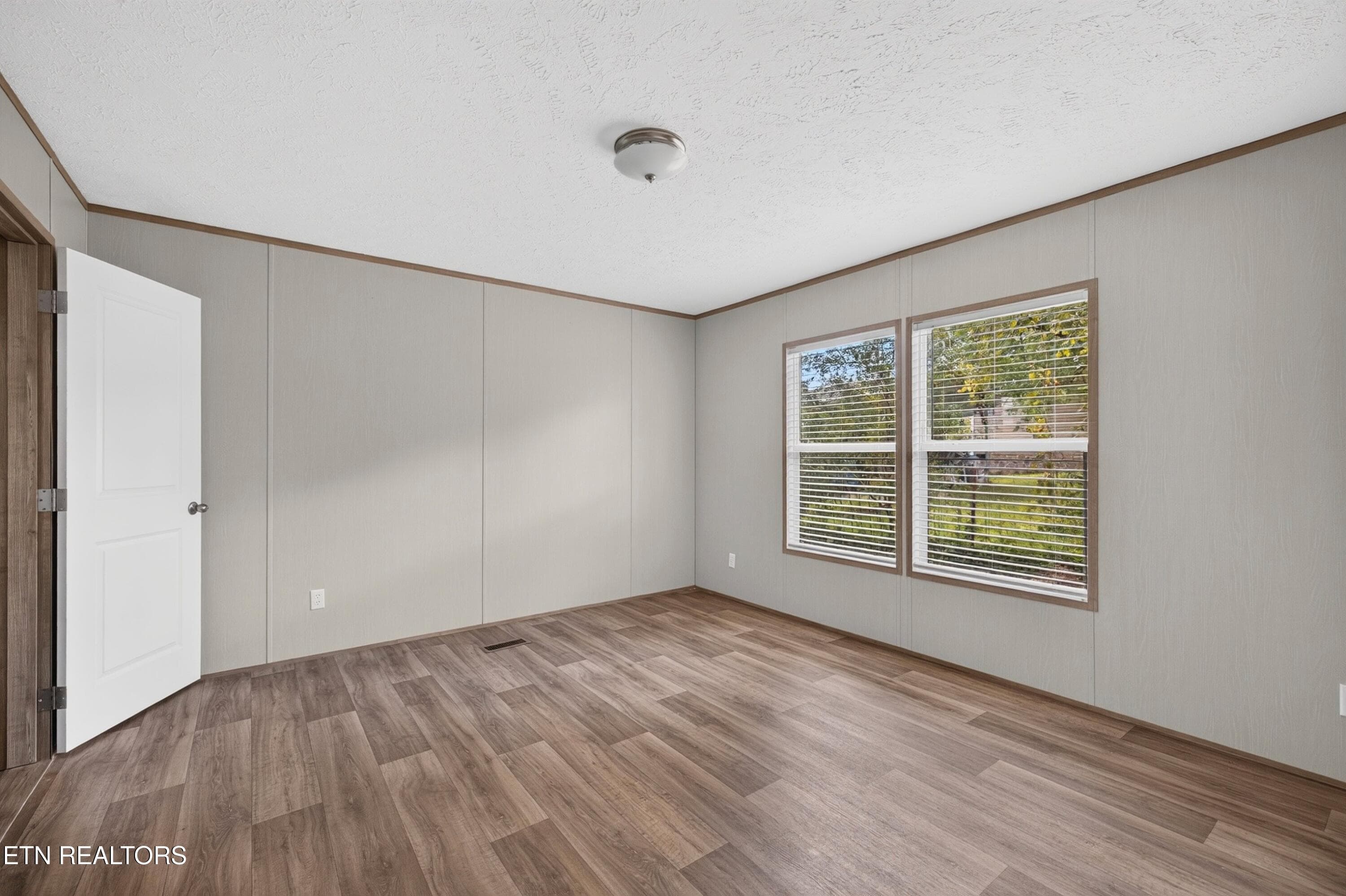 013-135GambleLane-LaFollette-TN-37766-SM - 135 Gamble Lane, LaFollette, TN 37766