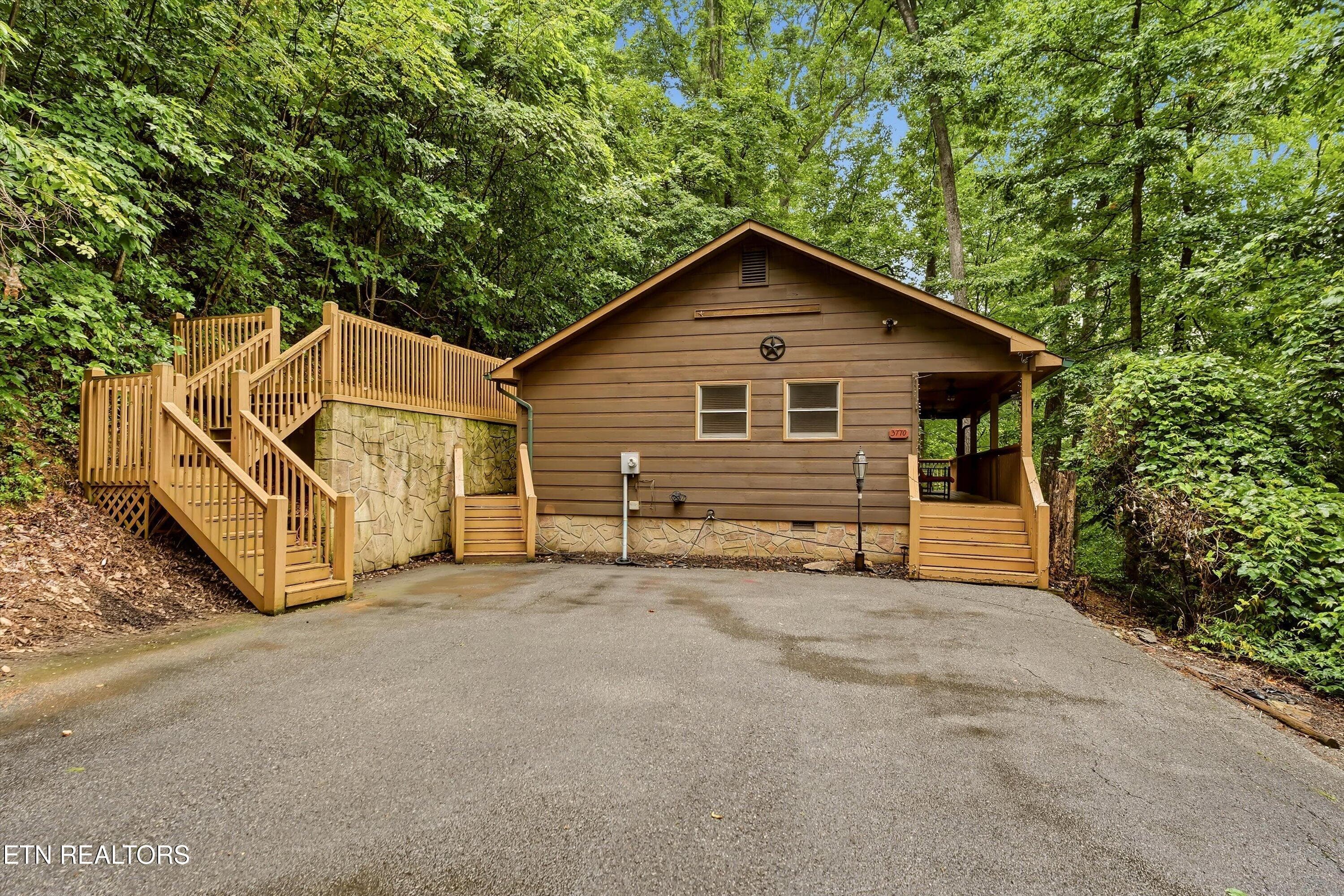 01-FINAL-1 - 3770 Ravens Den Way, Pigeon Forge, TN 37862, Pigeon Forge
