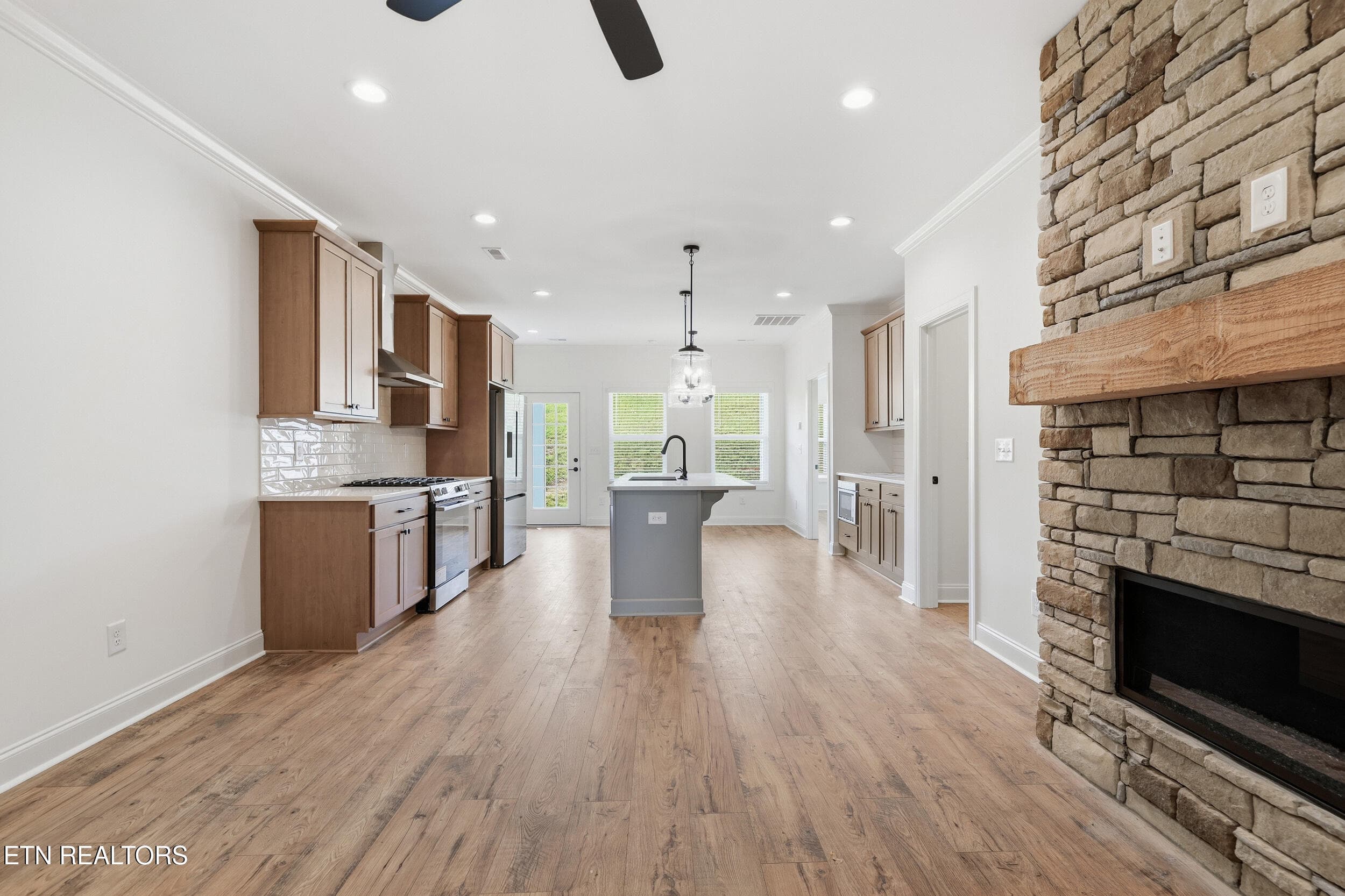 010 - 1824 Poplar Spgs Place, Maryville, TN 37803, Maryville