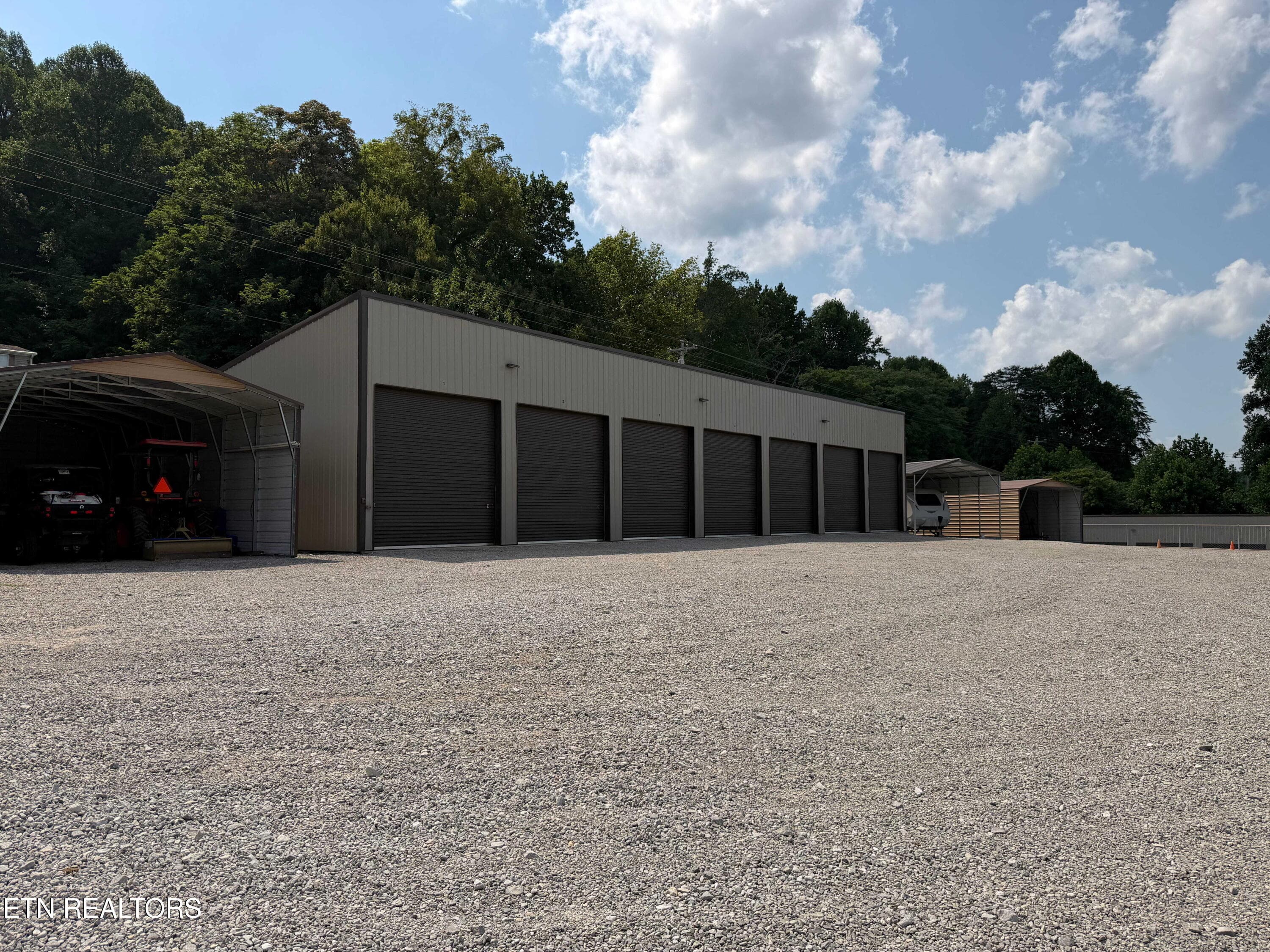 IMG_3626 - 955 Livingston Boat Dock Rd, Allons, TN 38541