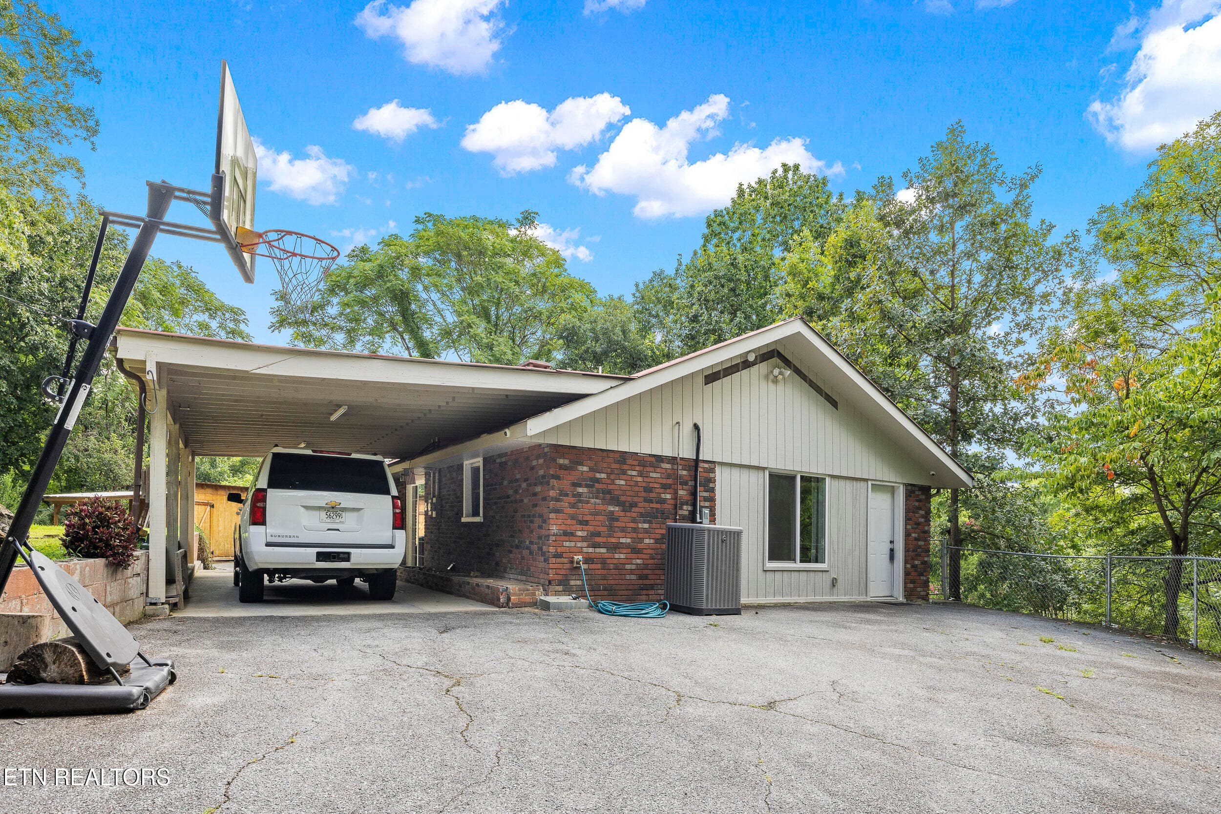 006A2909 - 744 Lee Circle, Sevierville, TN 37862