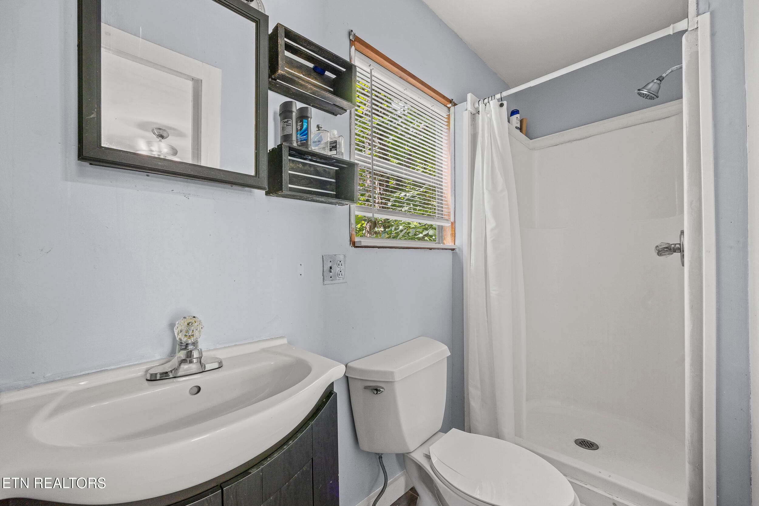 006A3126 - 744 Lee Circle, Sevierville, TN 37862