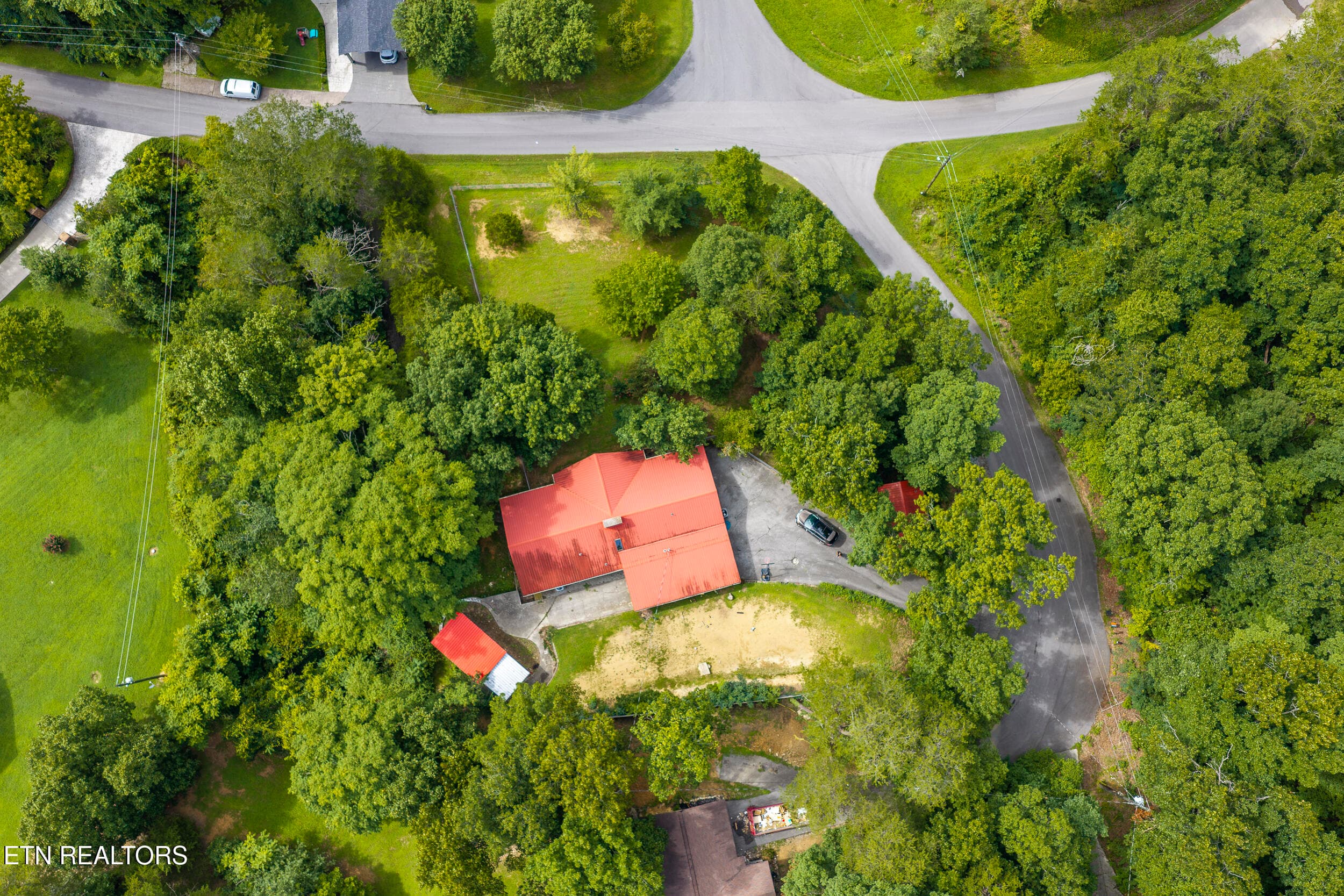 DJI_20260803111025_0714_D - 744 Lee Circle, Sevierville, TN 37862