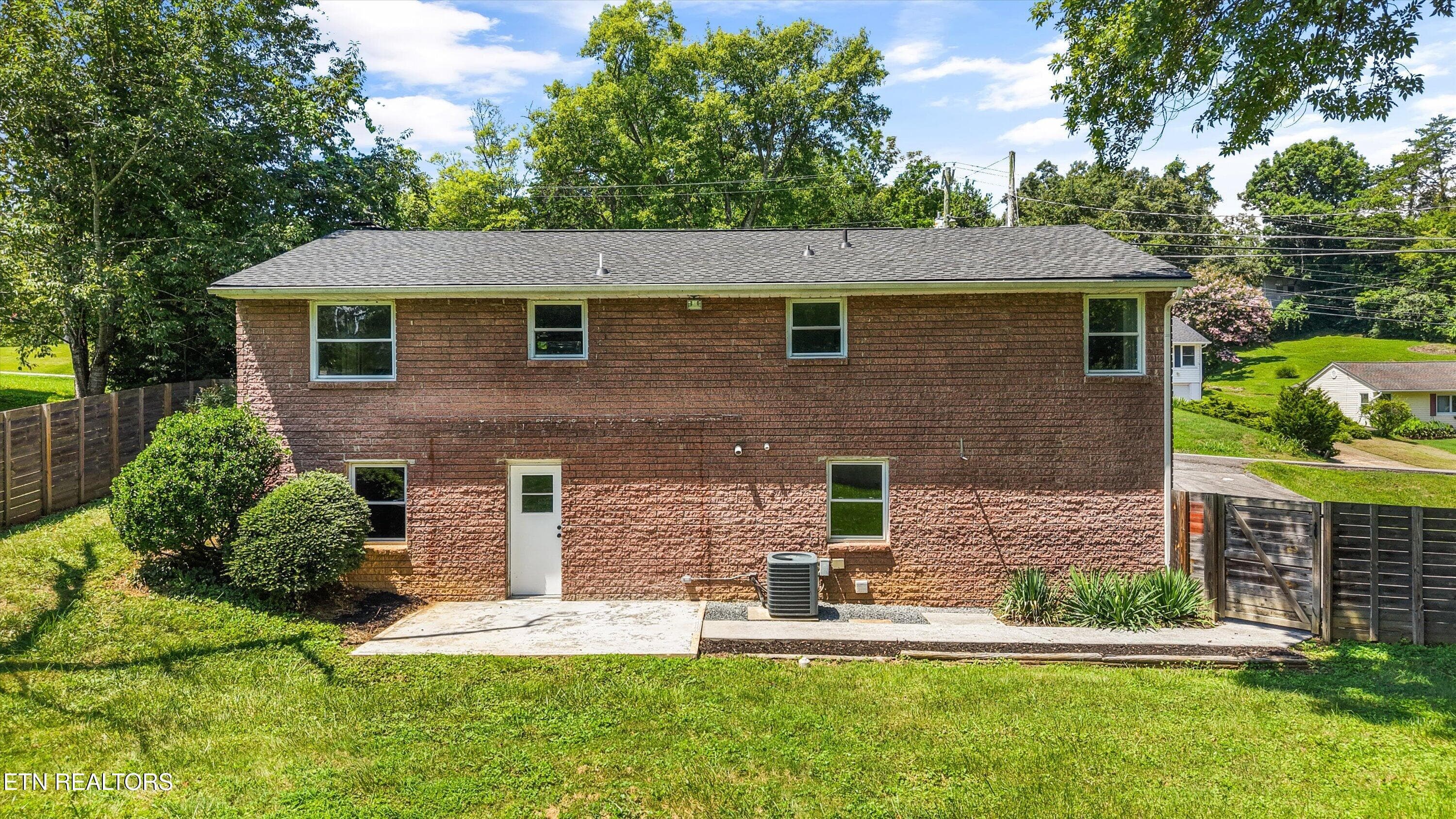 28-312 Stone Rd40 - 312 Stone Rd, Knoxville, TN 37920