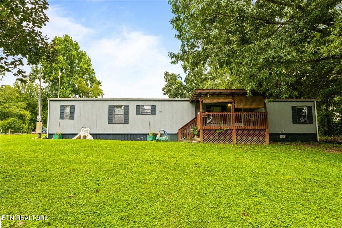 36-166 Andrew Ln - 166 Andrew Lane, Jacksboro, TN 37757
