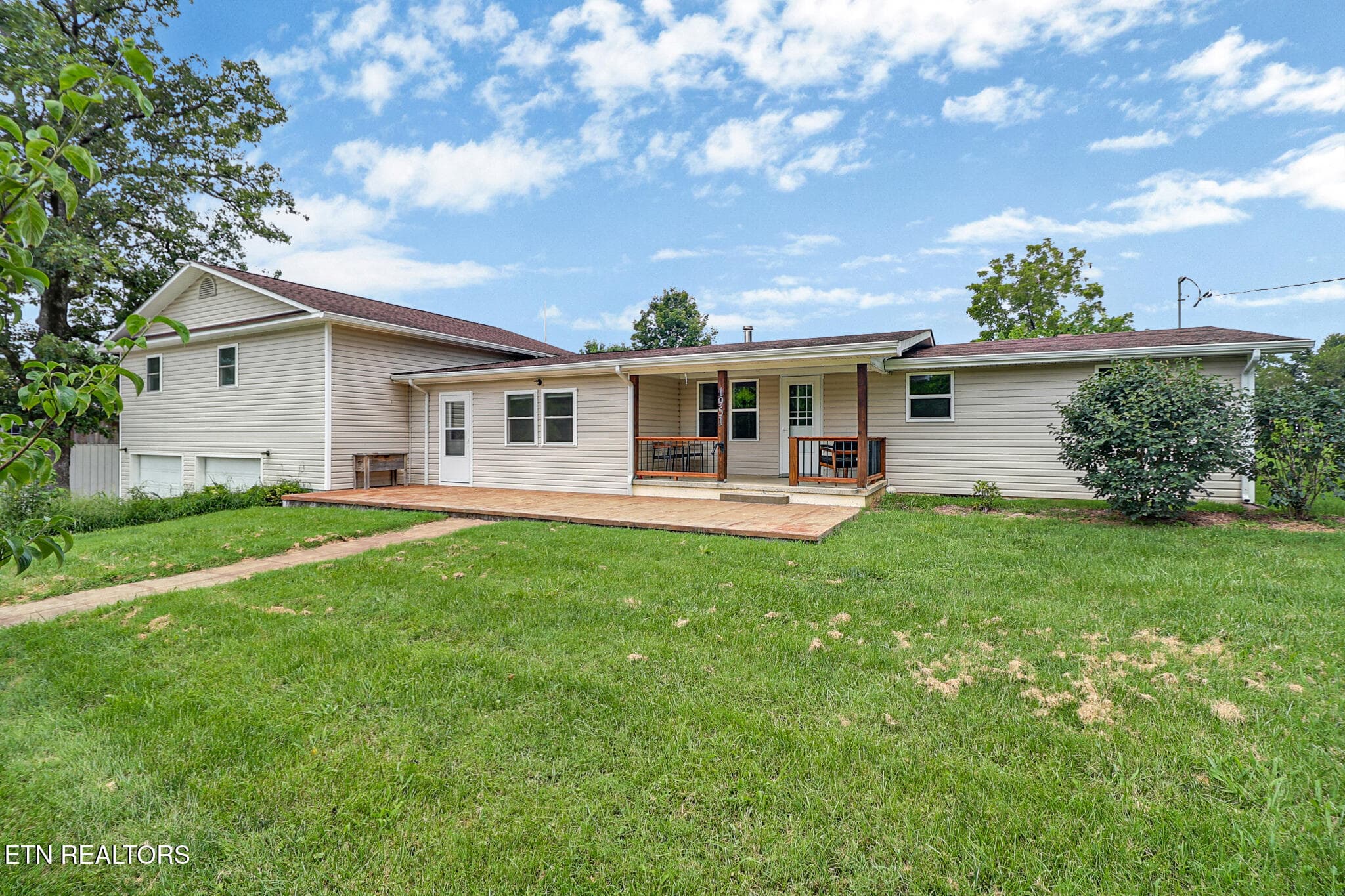 n44a9222-n44a9226 - 1951 Hall Rd, Clarkrange, TN 38553