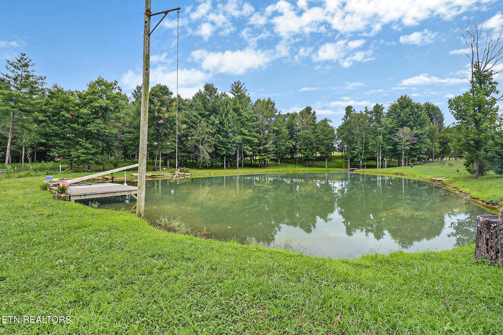 n44a9252-n44a9256 - 1951 Hall Rd, Clarkrange, TN 38553