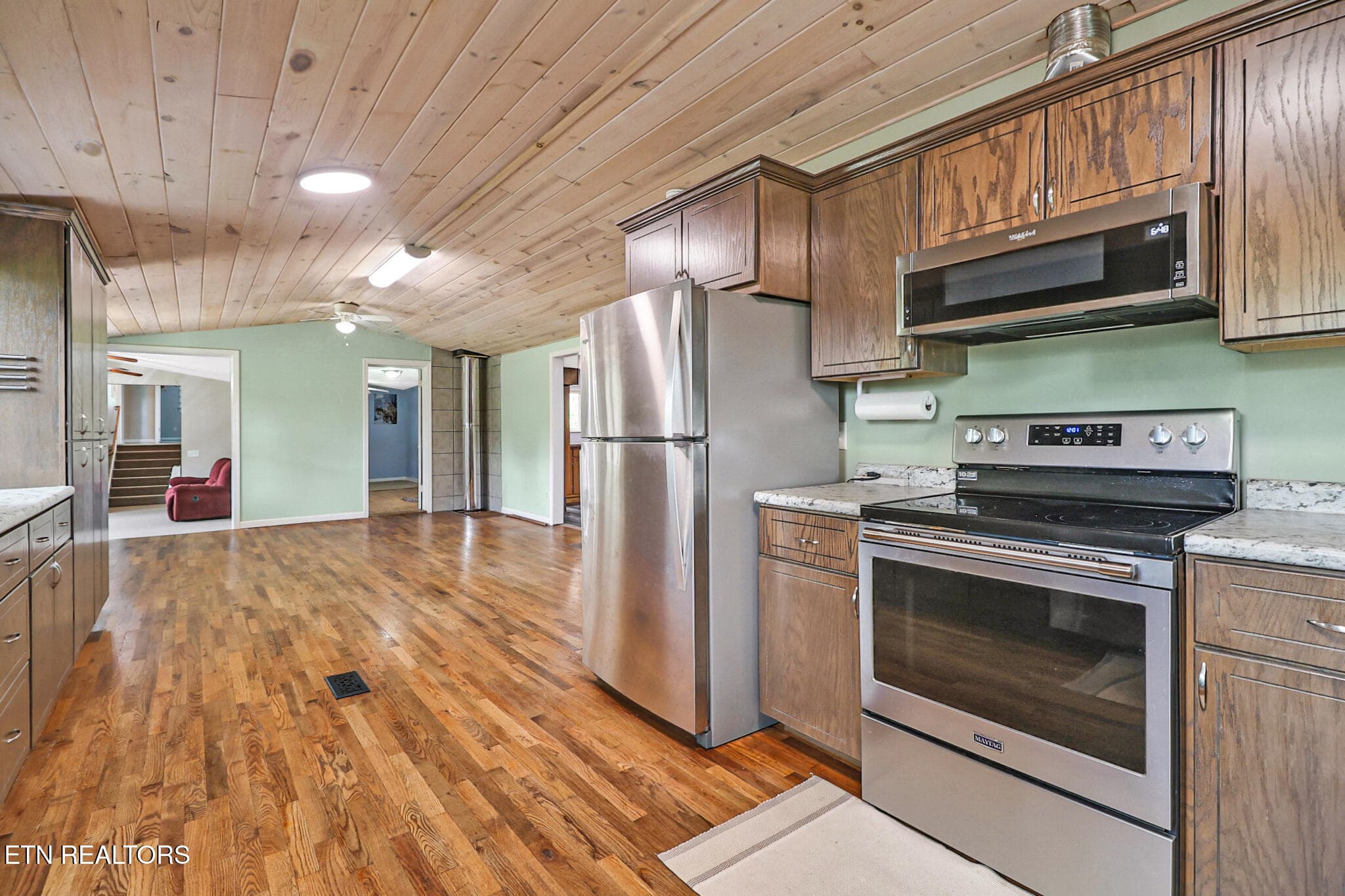 n44a9327-n44a9331 - 1951 Hall Rd, Clarkrange, TN 38553