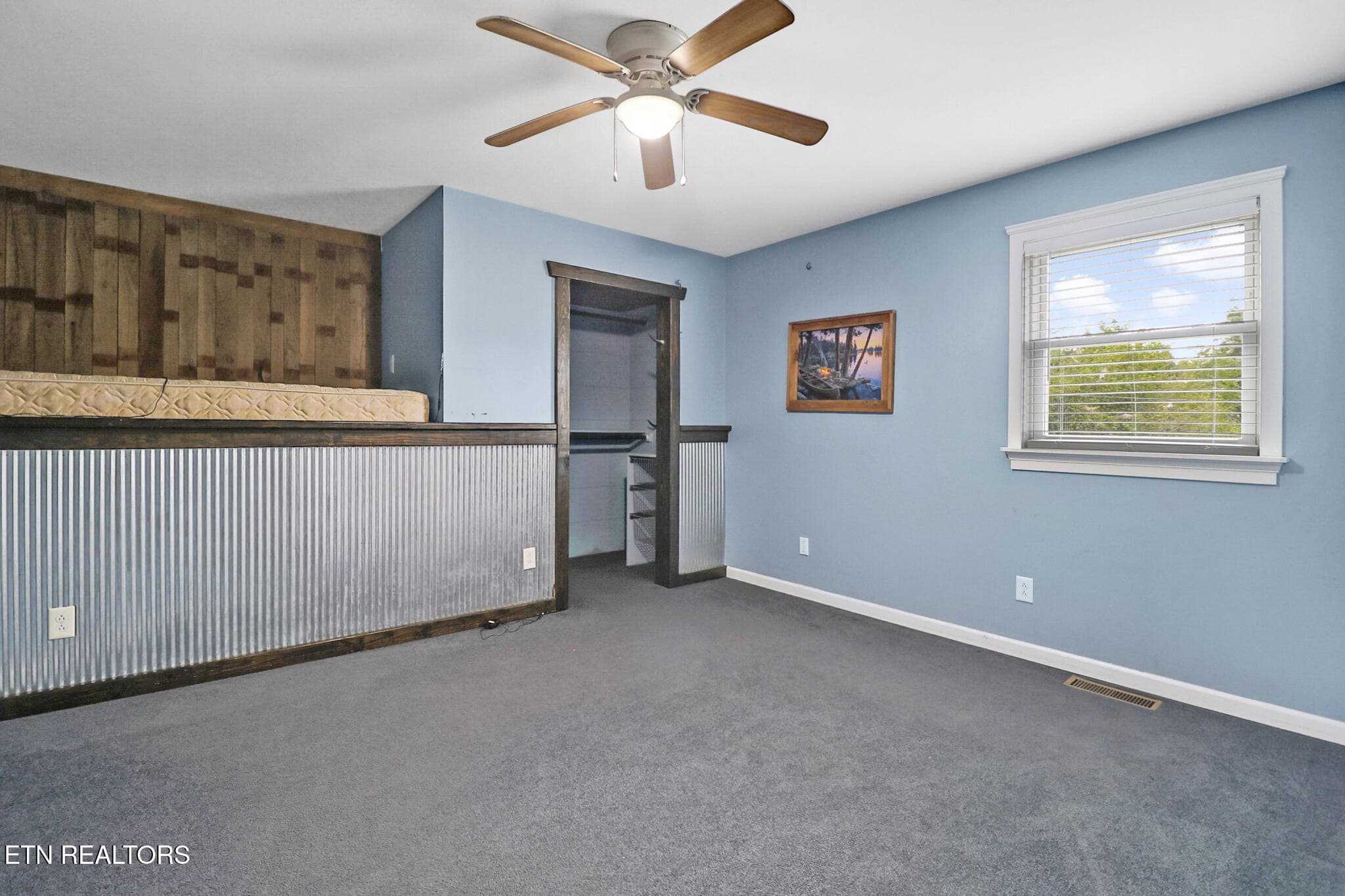 n44a9387-n44a9391 - 1951 Hall Rd, Clarkrange, TN 38553