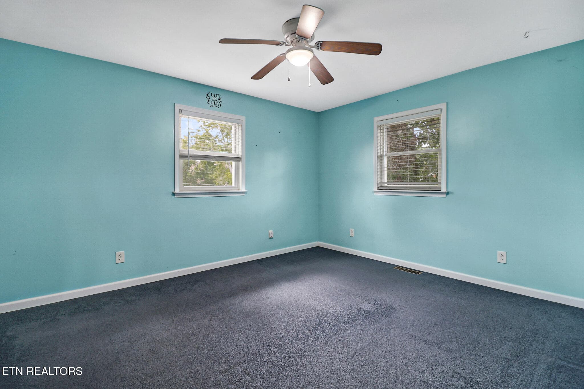 n44a9407-n44a9411 - 1951 Hall Rd, Clarkrange, TN 38553