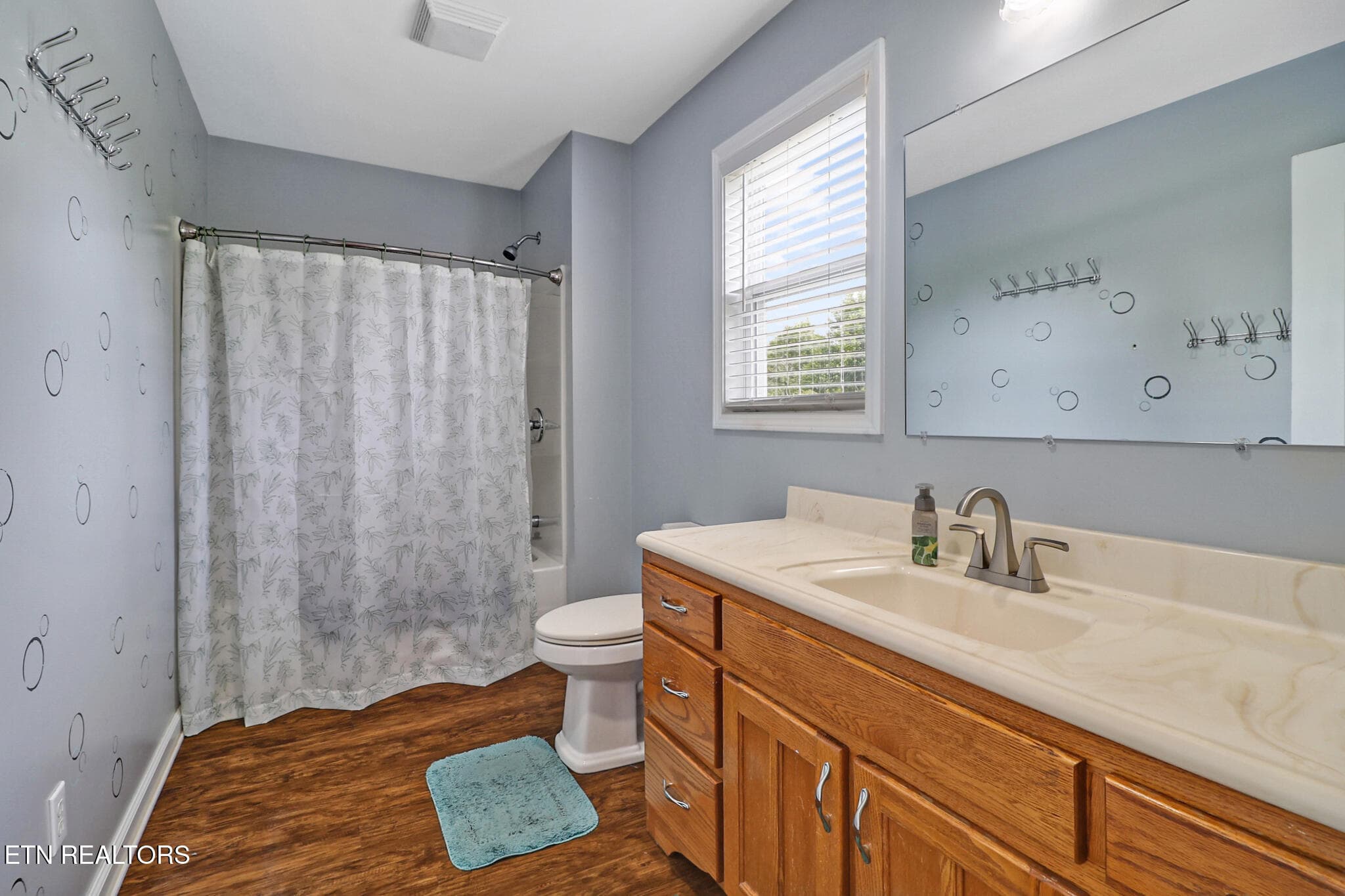 n44a9432-n44a9436 - 1951 Hall Rd, Clarkrange, TN 38553