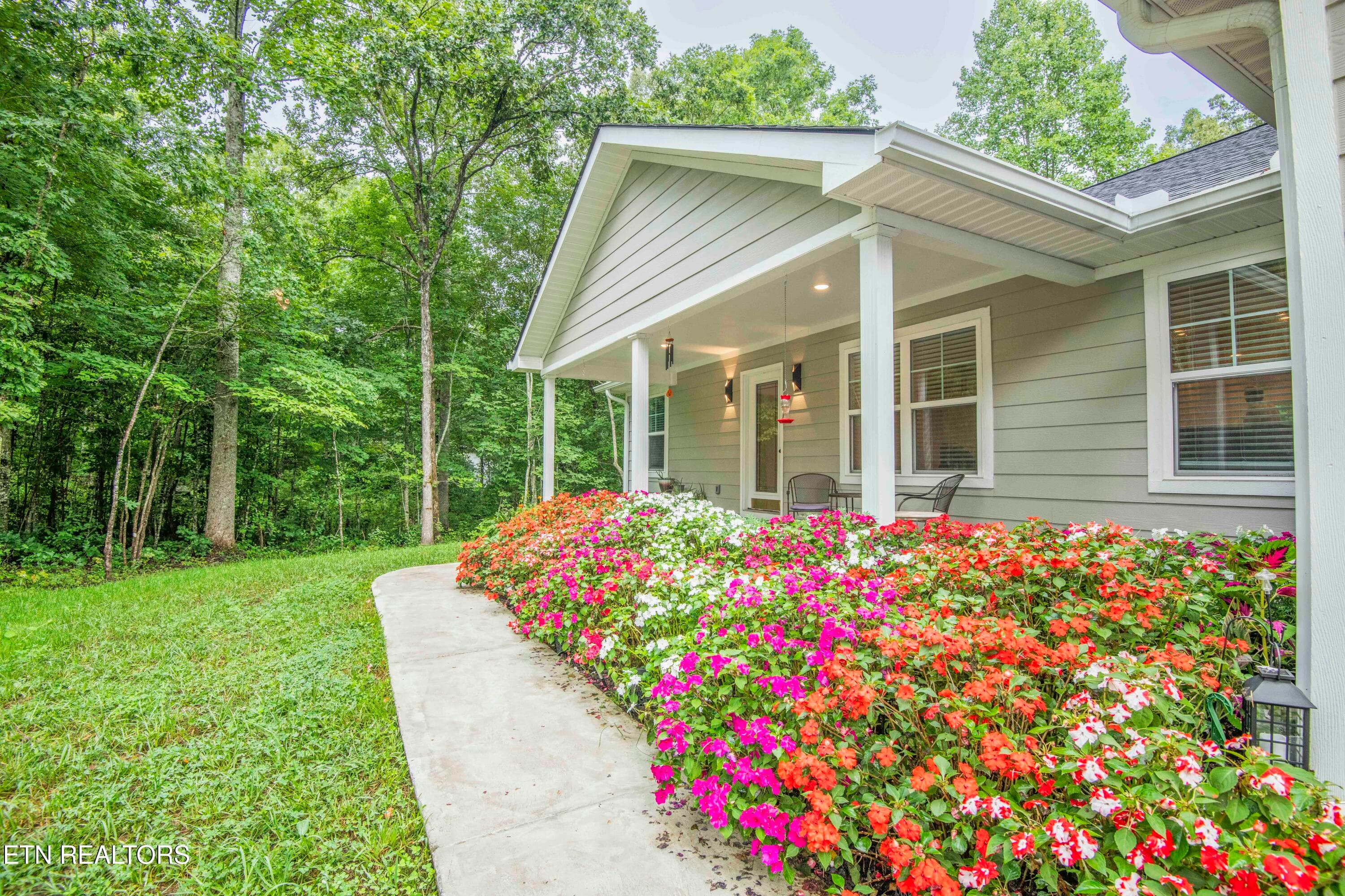 exterior 4_1 - 359 Youngs Ford Rd, Jamestown, TN 38556