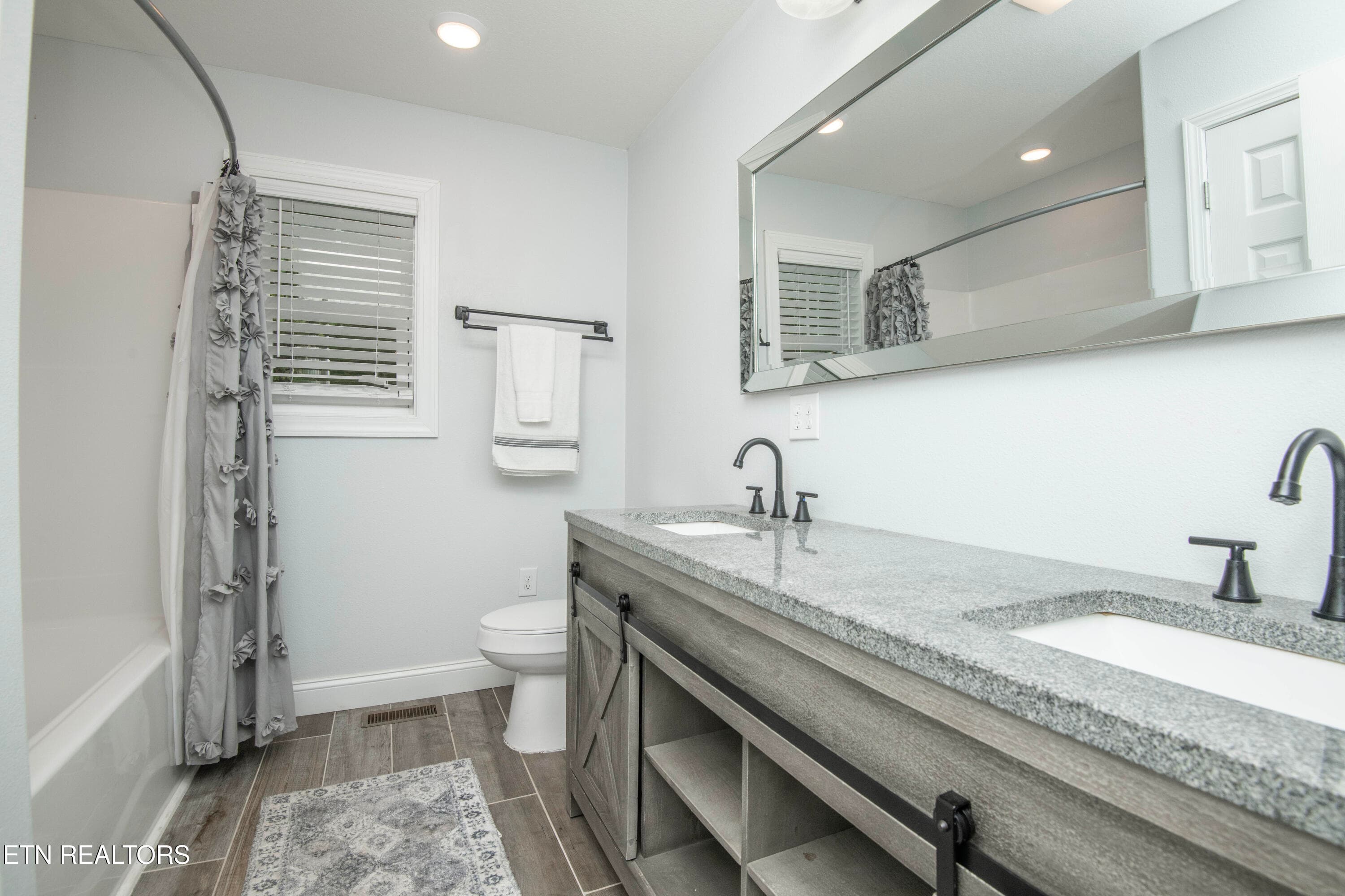 second bath 1 - 359 Youngs Ford Rd, Jamestown, TN 38556