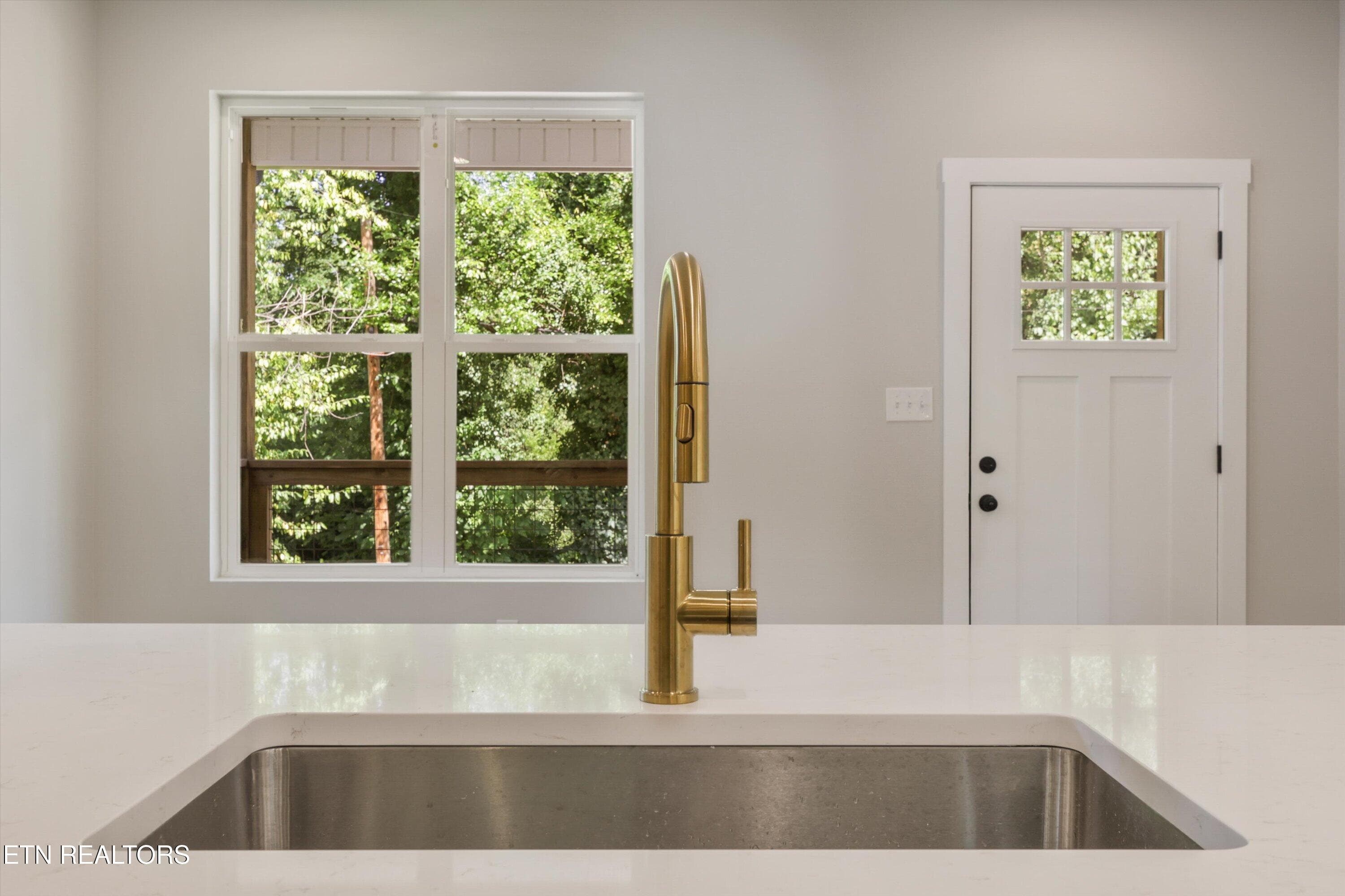 16-2938 Hillside Ave08 - 2938 Hillside Ave, Knoxville, TN 37914, Knoxville