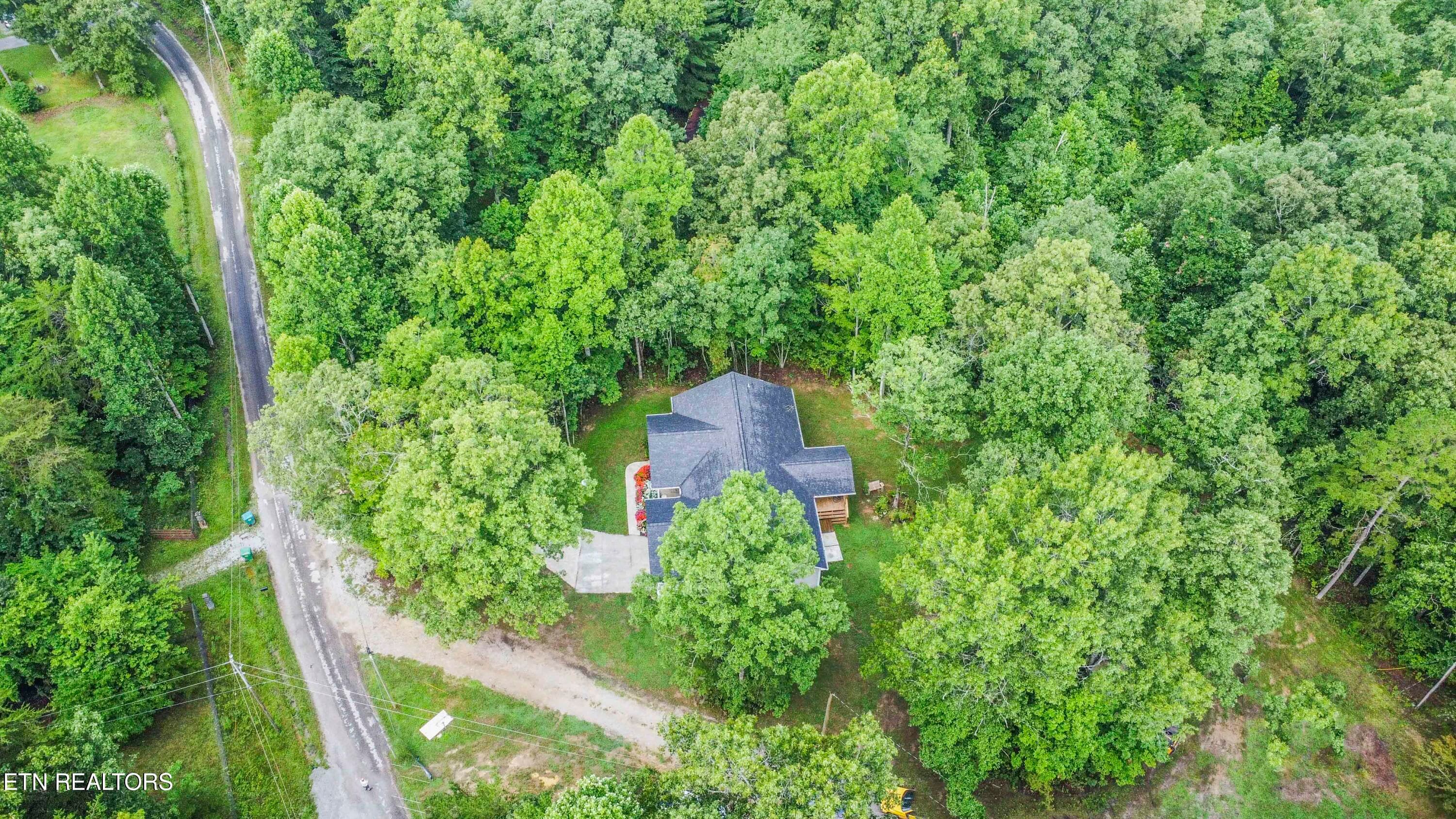 drone 10_1 - 359 Youngs Ford Rd, Jamestown, TN 38556