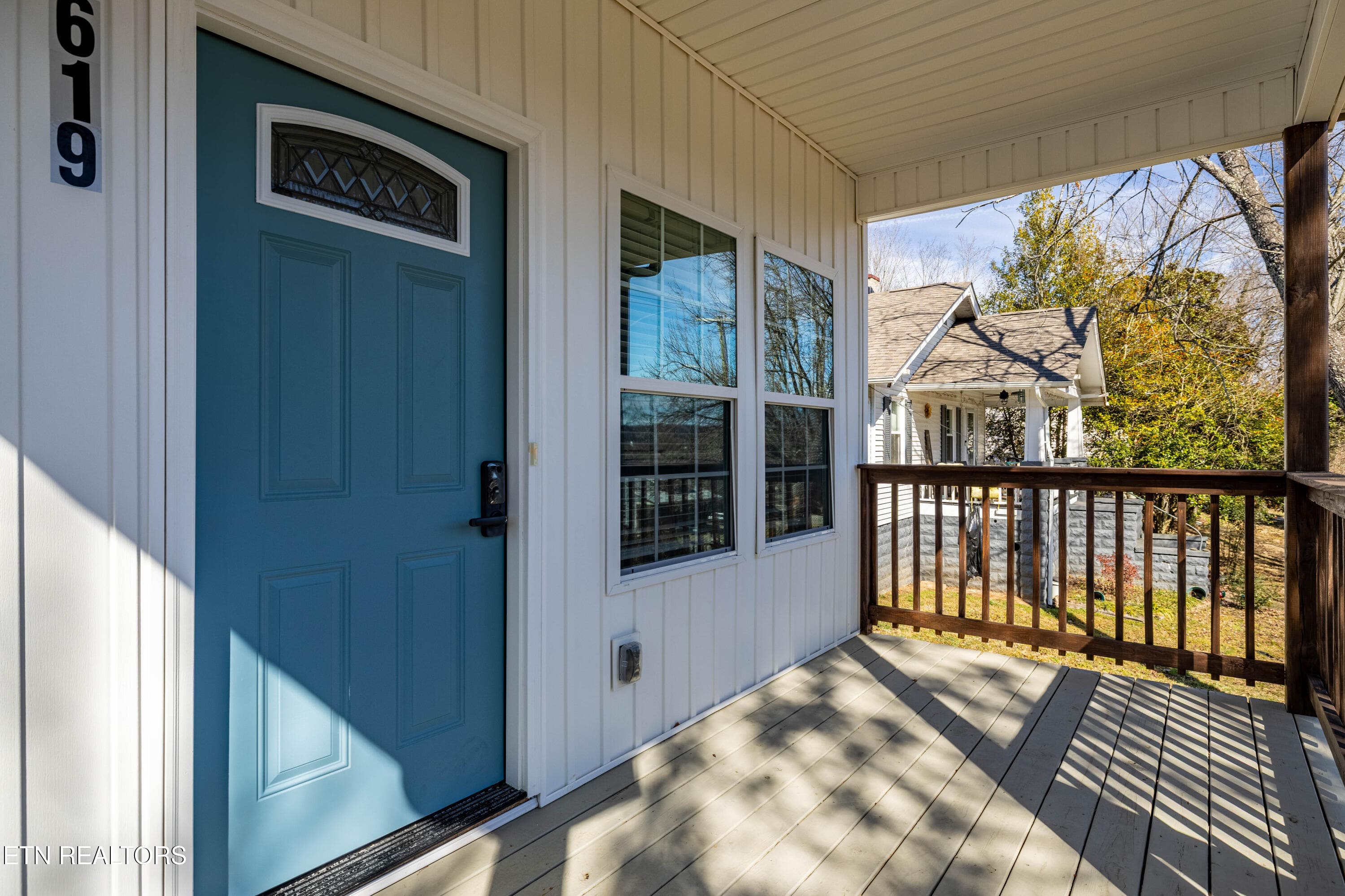 619MidlakeDrNE-29 - 619 NE Midlake Drive, Knoxville, TN 37918, Knoxville