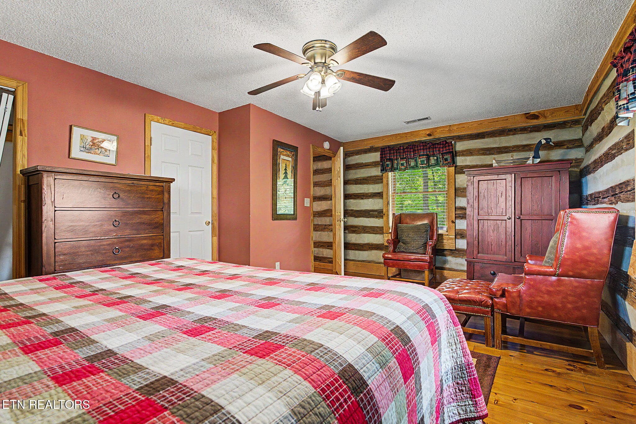 31-web-or-mls-760-fox-hollow-rd - 760 Fox Hollow Rd, Gatlinburg, TN 37738, Gatlinburg