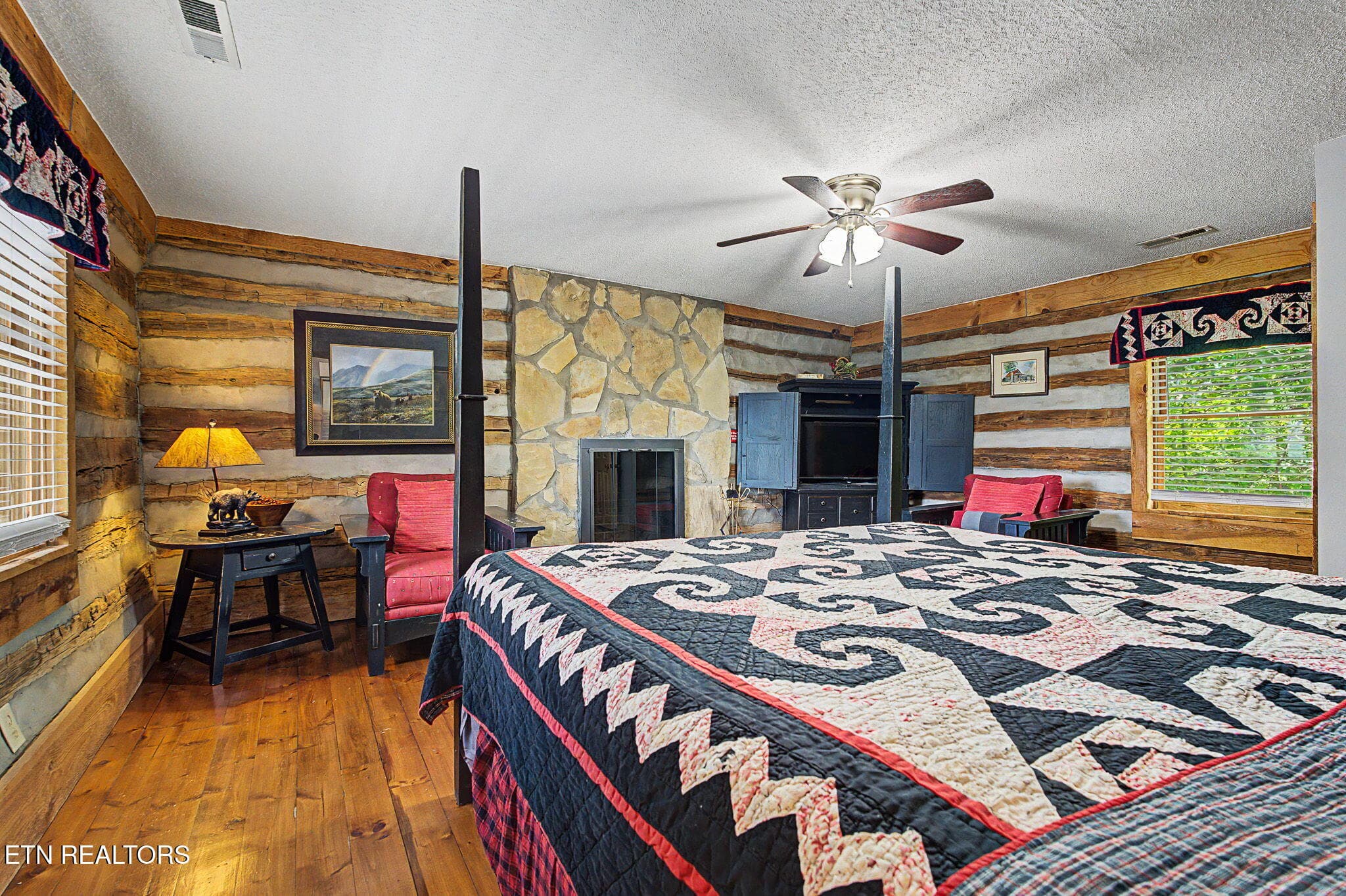 36-web-or-mls-760-fox-hollow-rd - 760 Fox Hollow Rd, Gatlinburg, TN 37738, Gatlinburg
