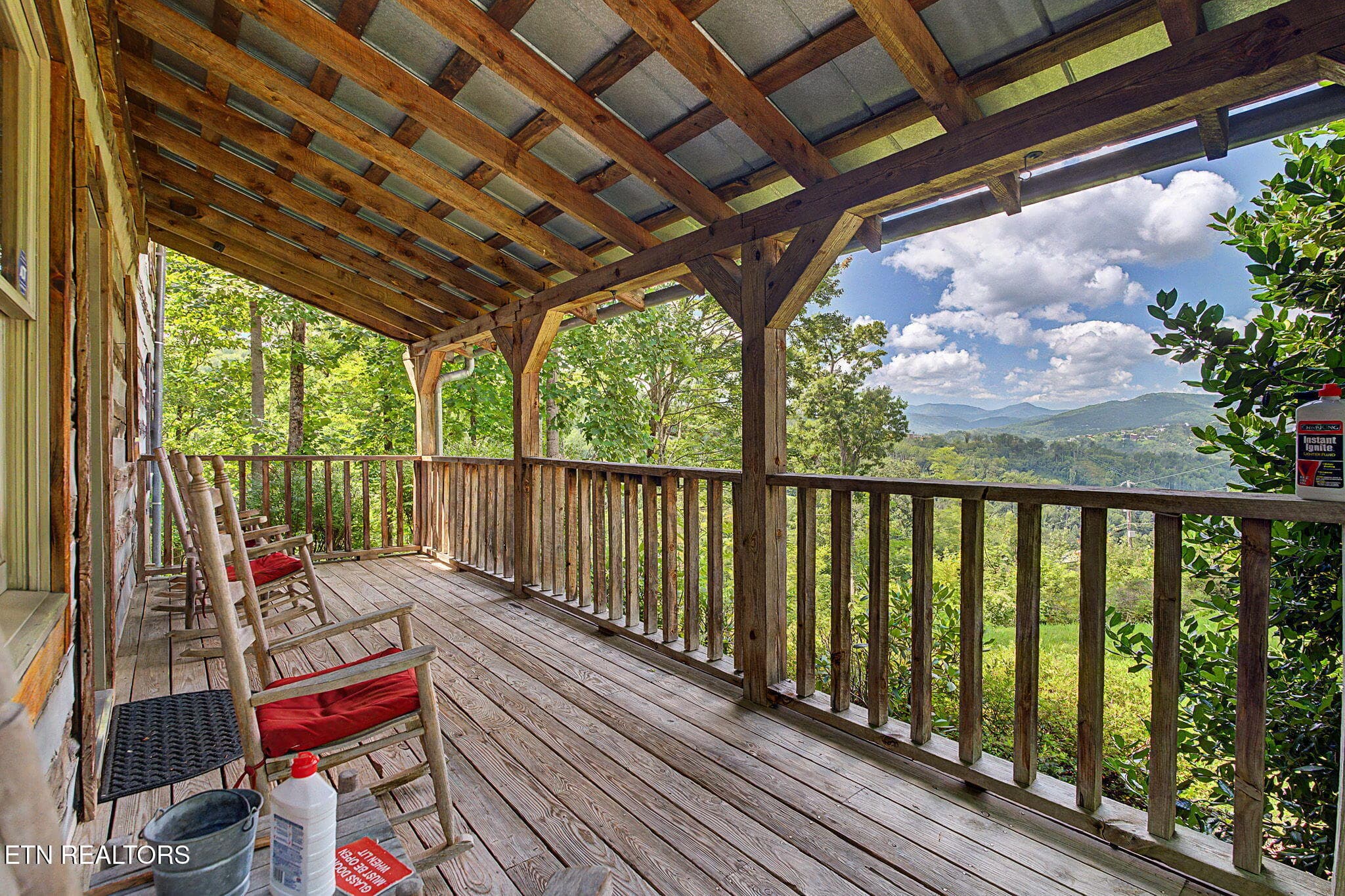 8-web-or-mls-760-fox-hollow-rd - 760 Fox Hollow Rd, Gatlinburg, TN 37738, Gatlinburg