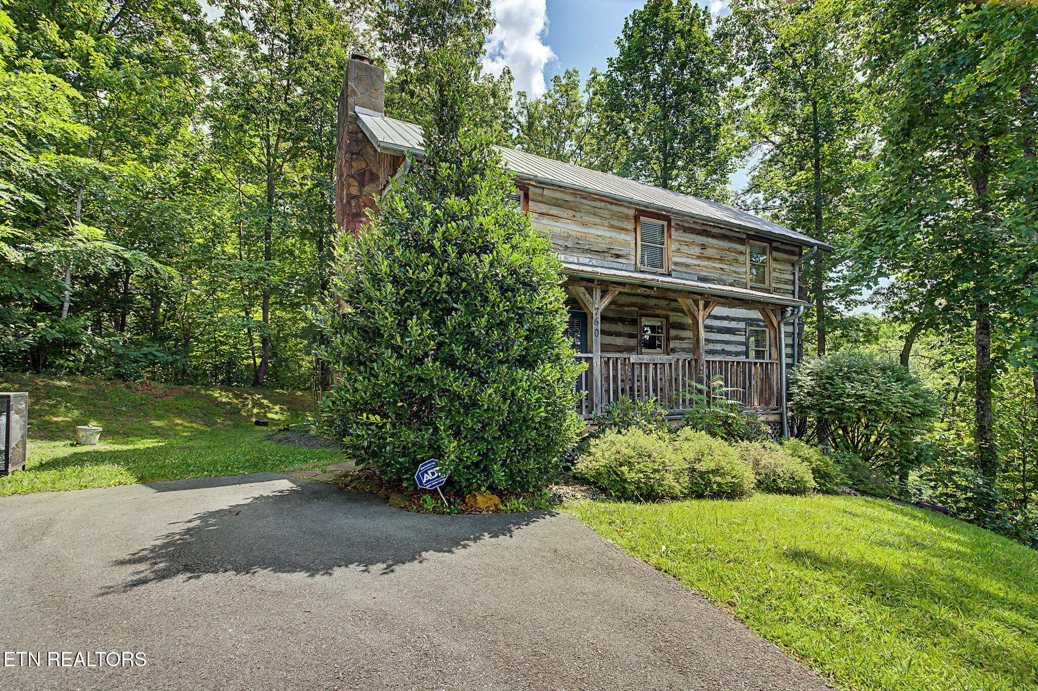 9-web-or-mls-760-fox-hollow-rd - 760 Fox Hollow Rd, Gatlinburg, TN 37738, Gatlinburg