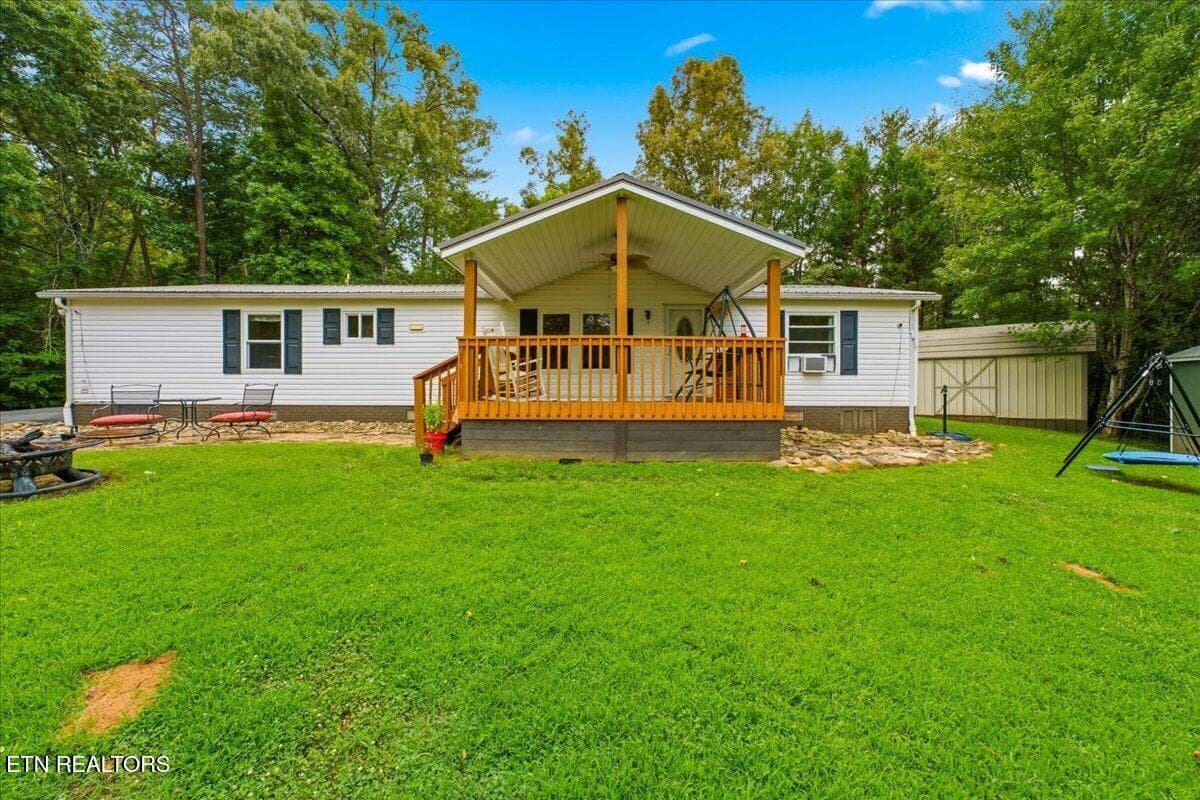 02-Exterior - 1814 Big Gully Rd, Maryville, TN 37801