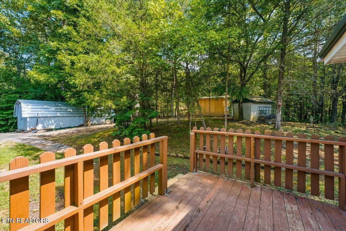 29-Deck - 1814 Big Gully Rd, Maryville, TN 37801