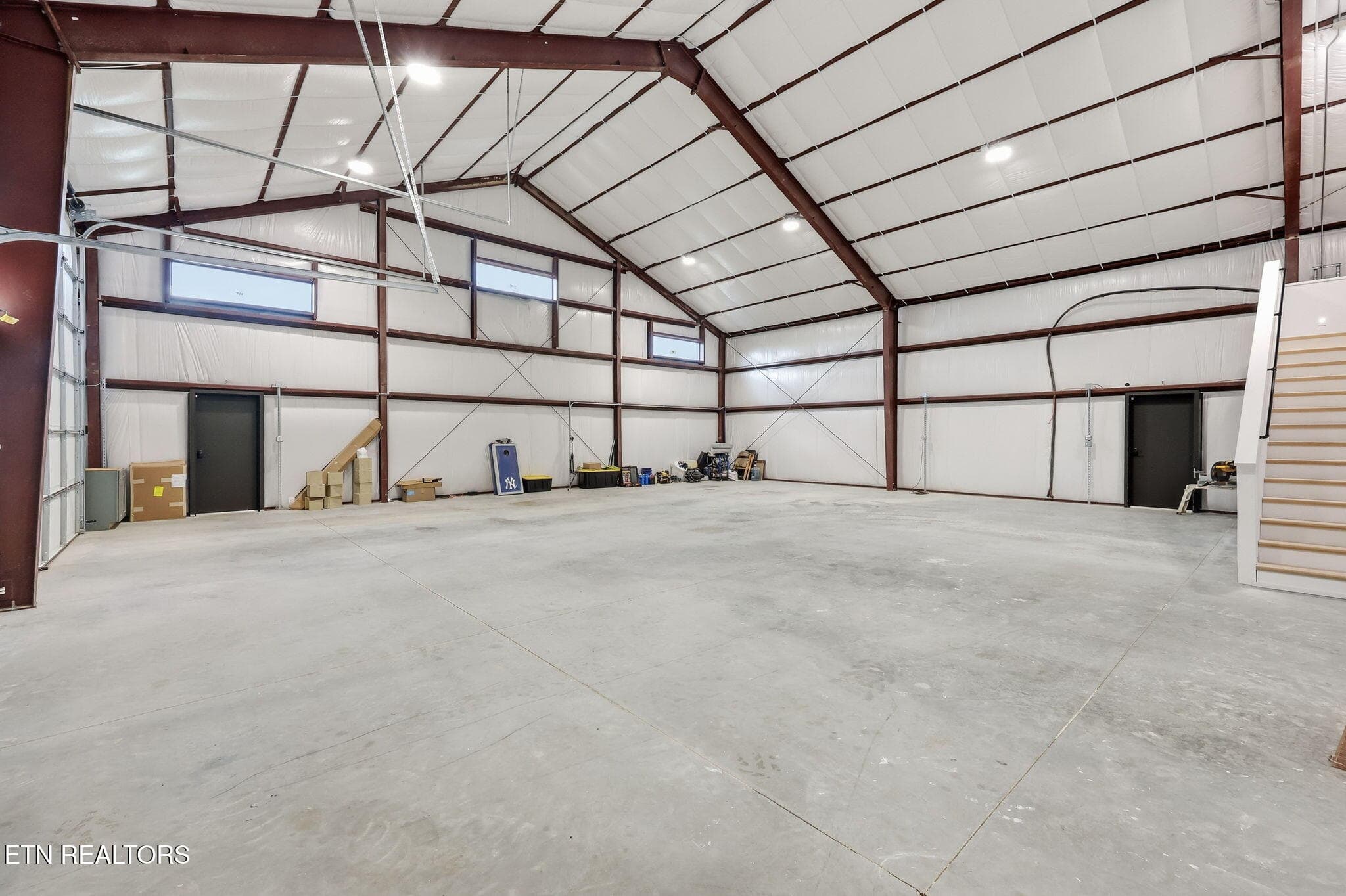 61-web-or-mls-056_111CntyRd - 111 County Road 207, Athens, TN 37303