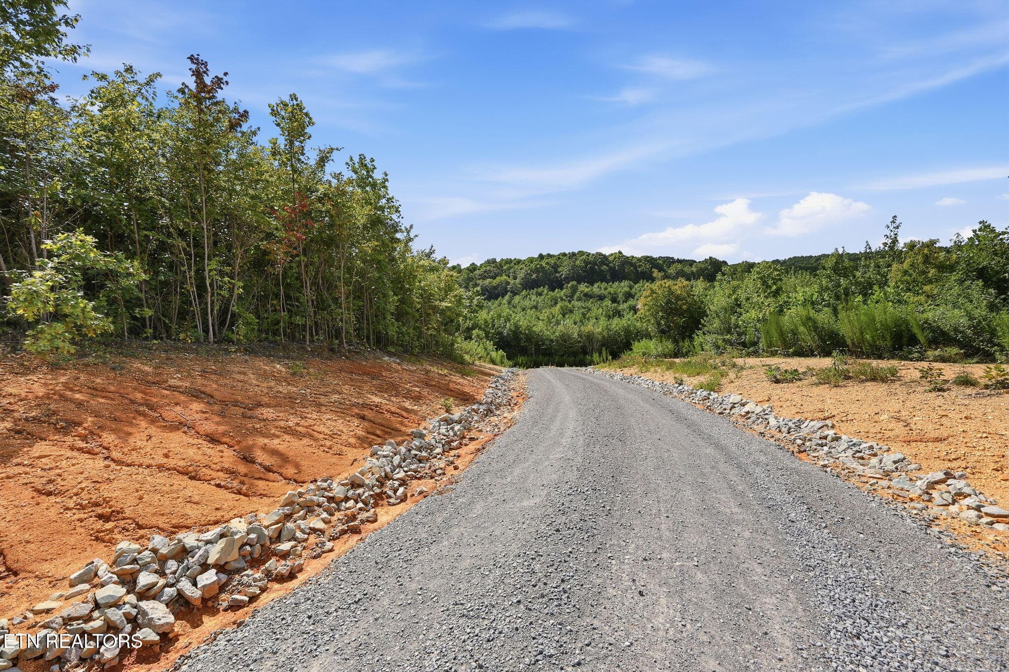 64-web-or-mls-059_111CntyRd - 111 County Road 207, Athens, TN 37303