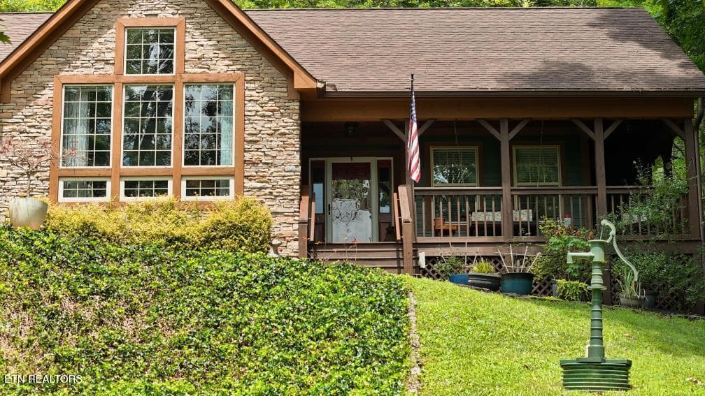 450 Mountain John Loop45[3000] - 450 Mountain John Loop, Townsend, TN 37882