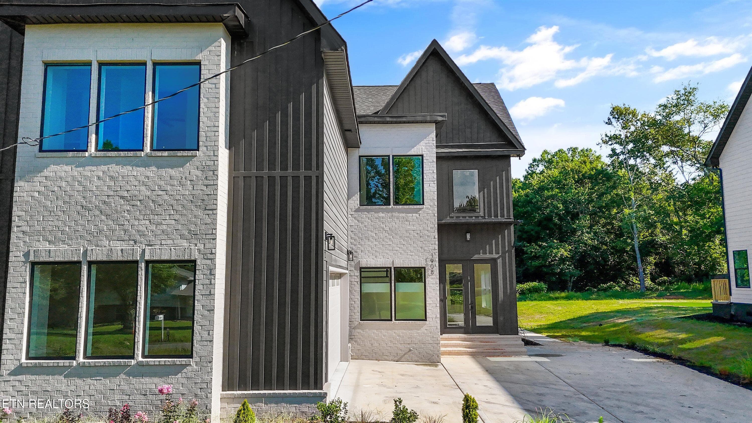 05-1908 Amherst Rd48 - 1908 Amherst Rd, Knoxville, TN 37921
