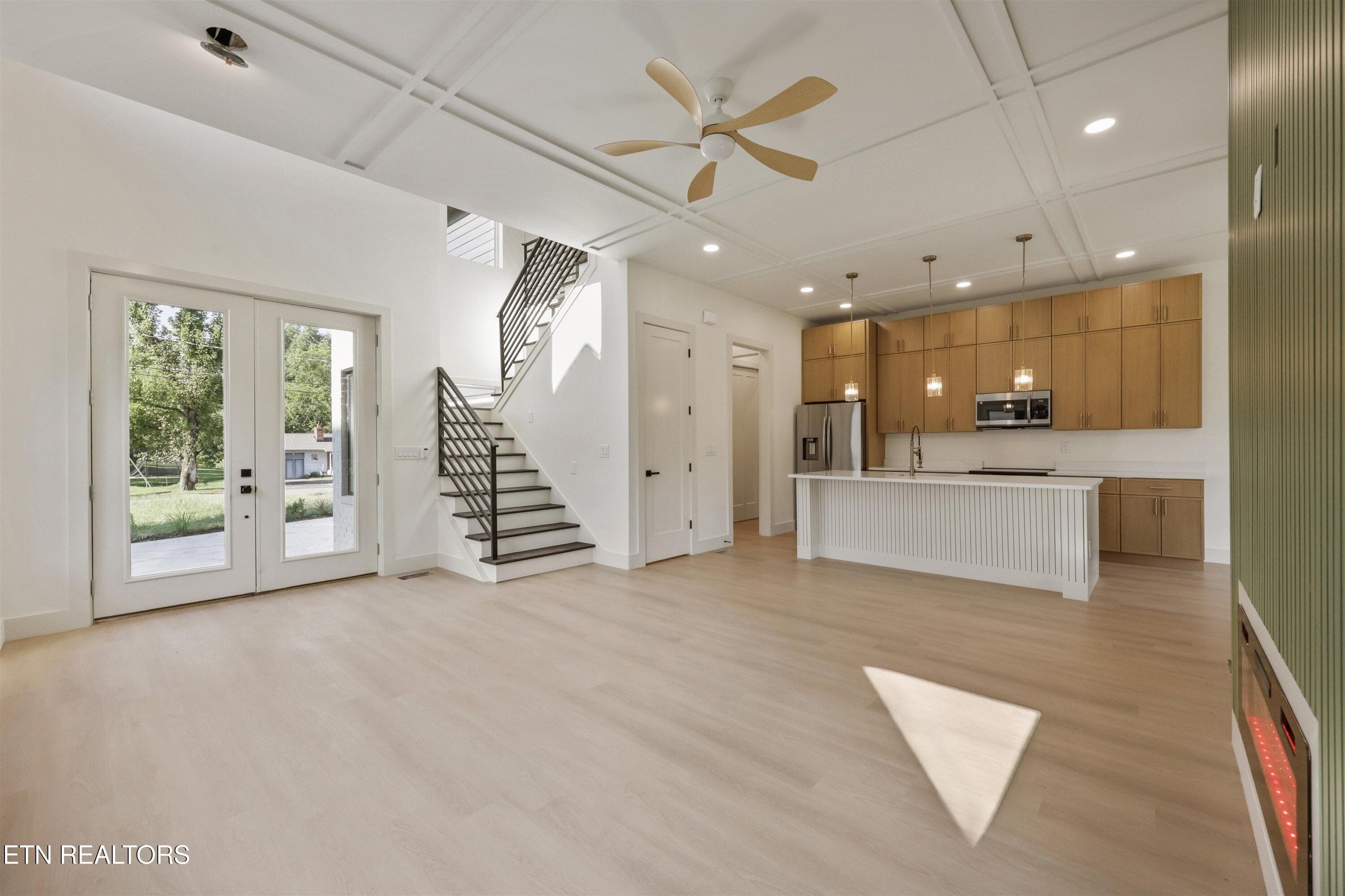08-1908 Amherst Rd18 - 1908 Amherst Rd, Knoxville, TN 37921